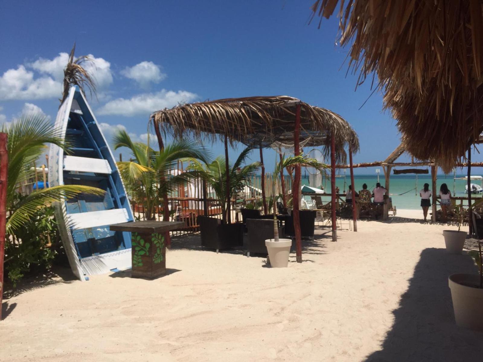 Ensueno Holbox & Beach Club