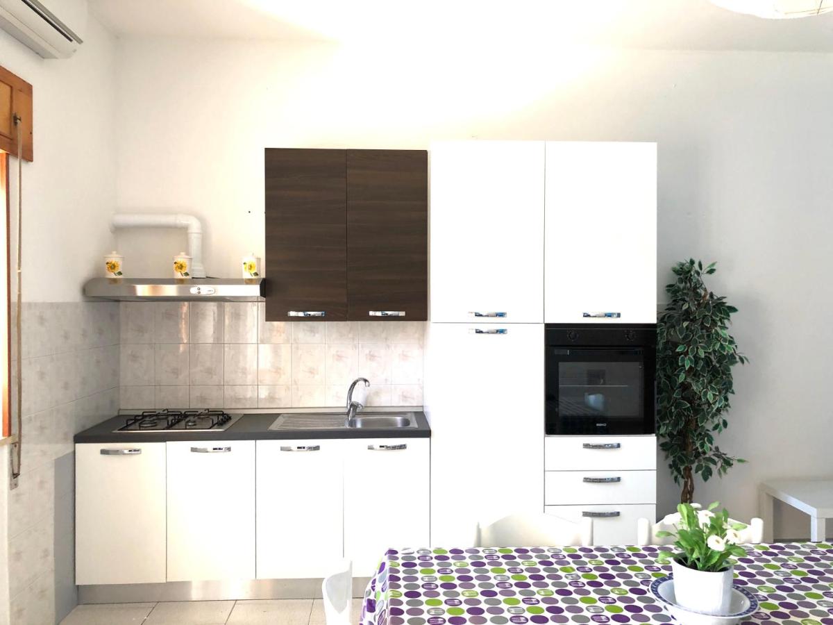 Appartamento Aria 150m dal mare photo 5
