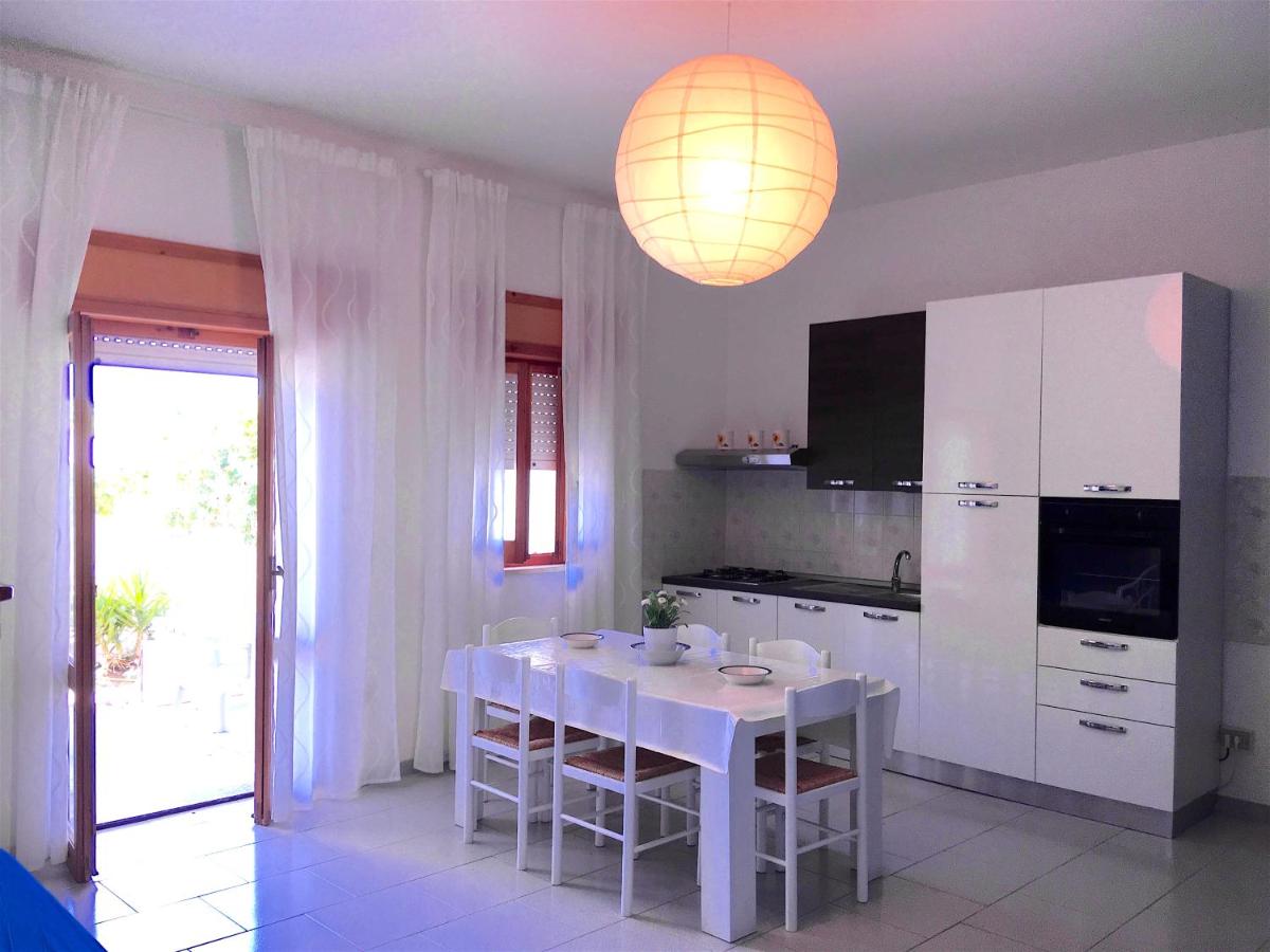 Appartamento Aria 150m dal mare photo 4