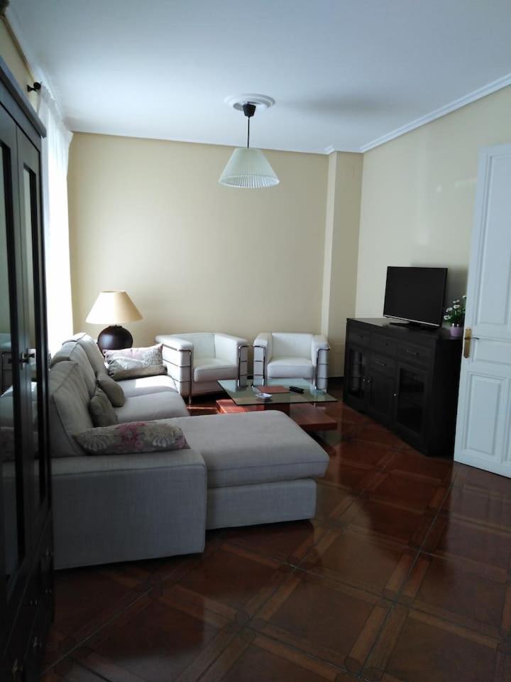 La Clinica view 3