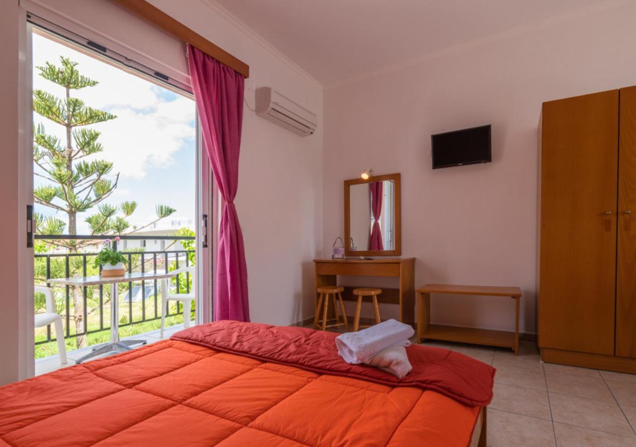 Anthi Studios & Apartments