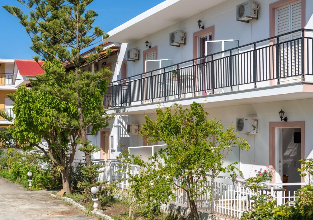 Anthi Studios & Apartments