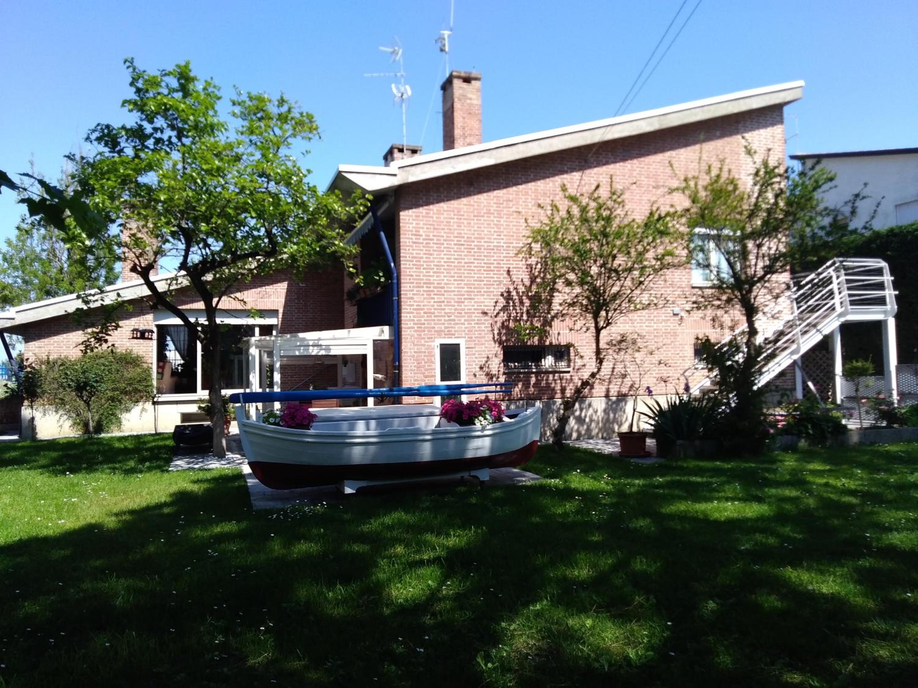 B&B and Sail photo 3