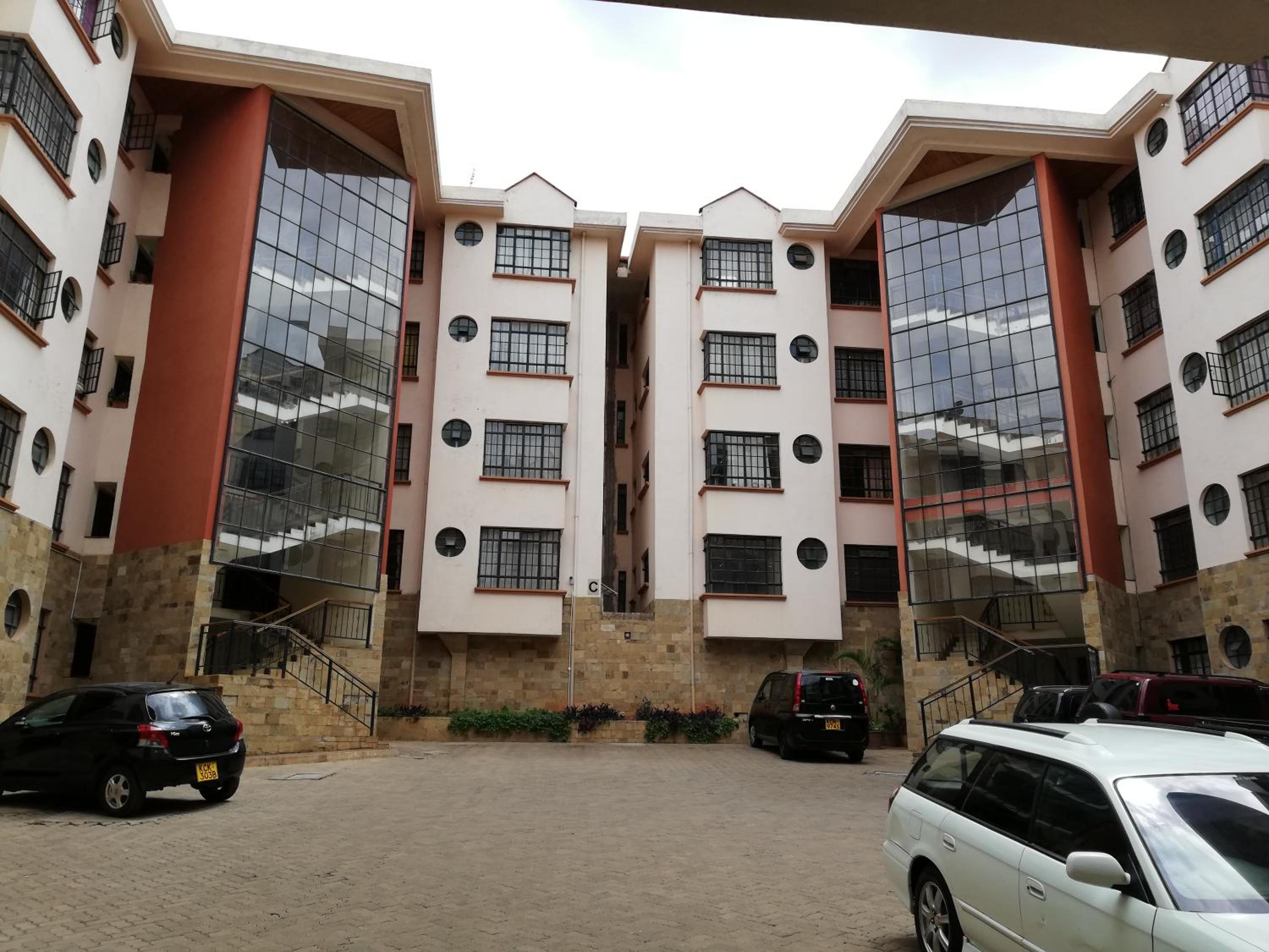 Budget Room in Kileleshwa view 4