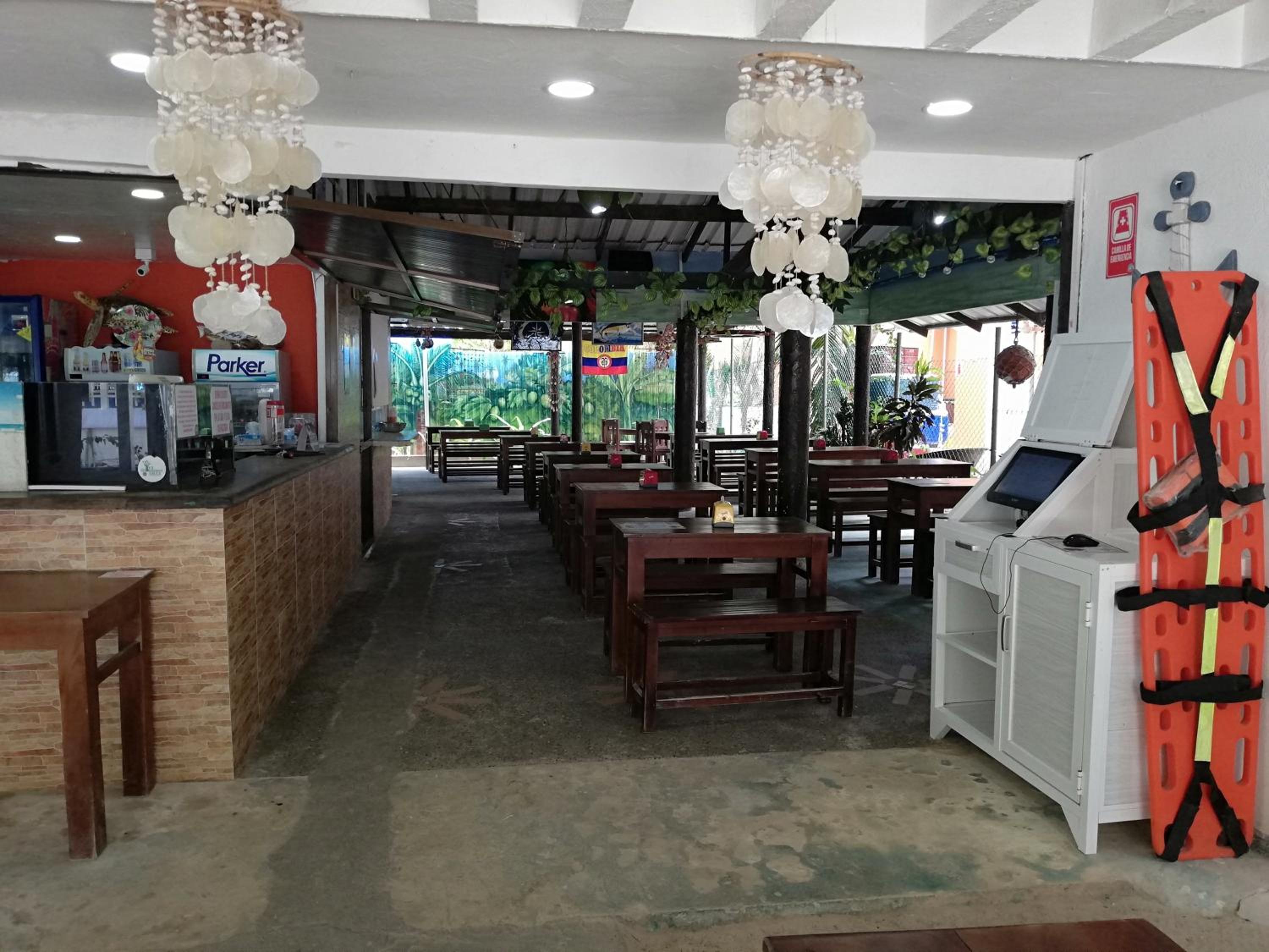 Rocky Cay Lodging