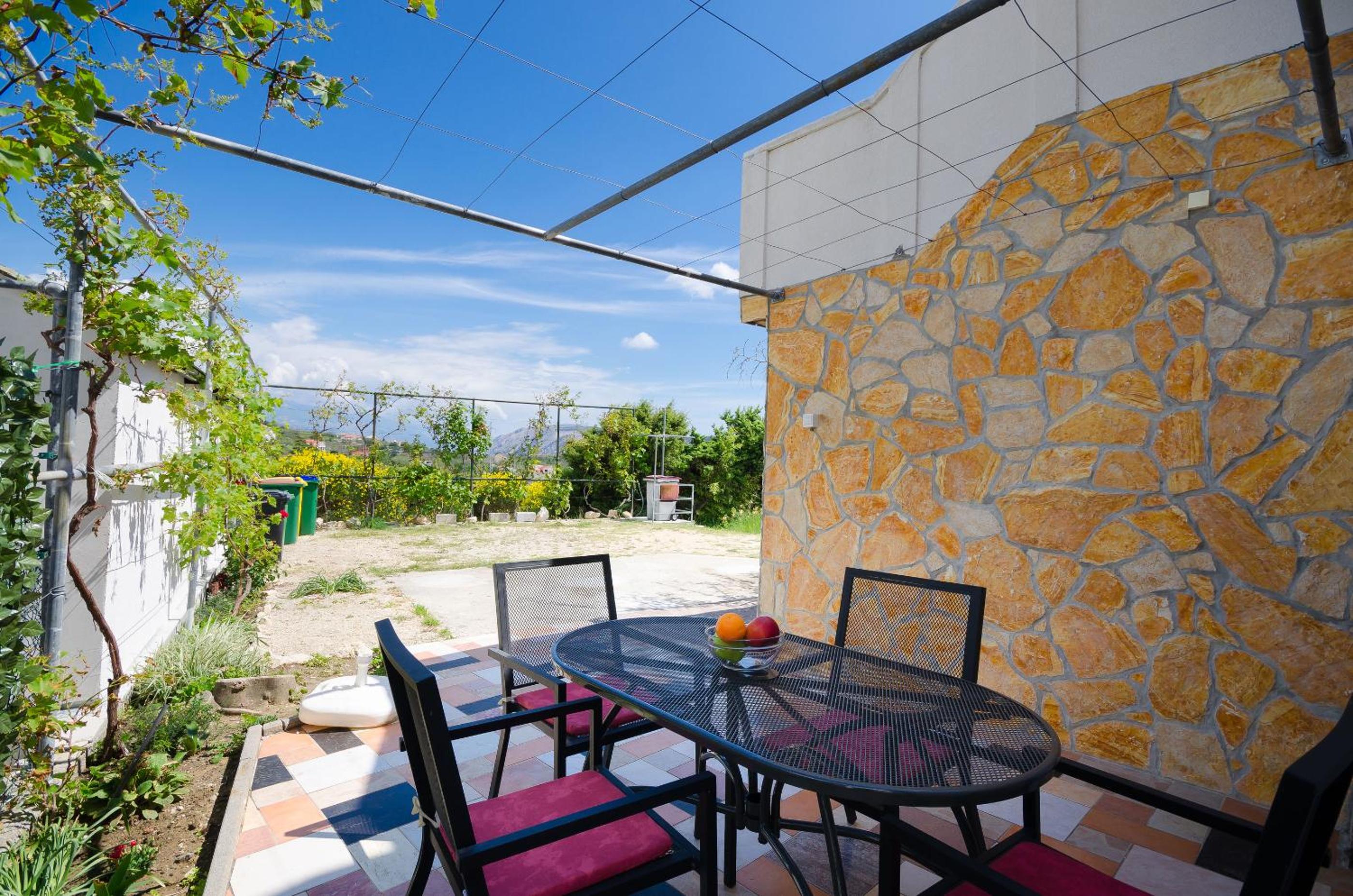 Apartments Slobodanka view 2
