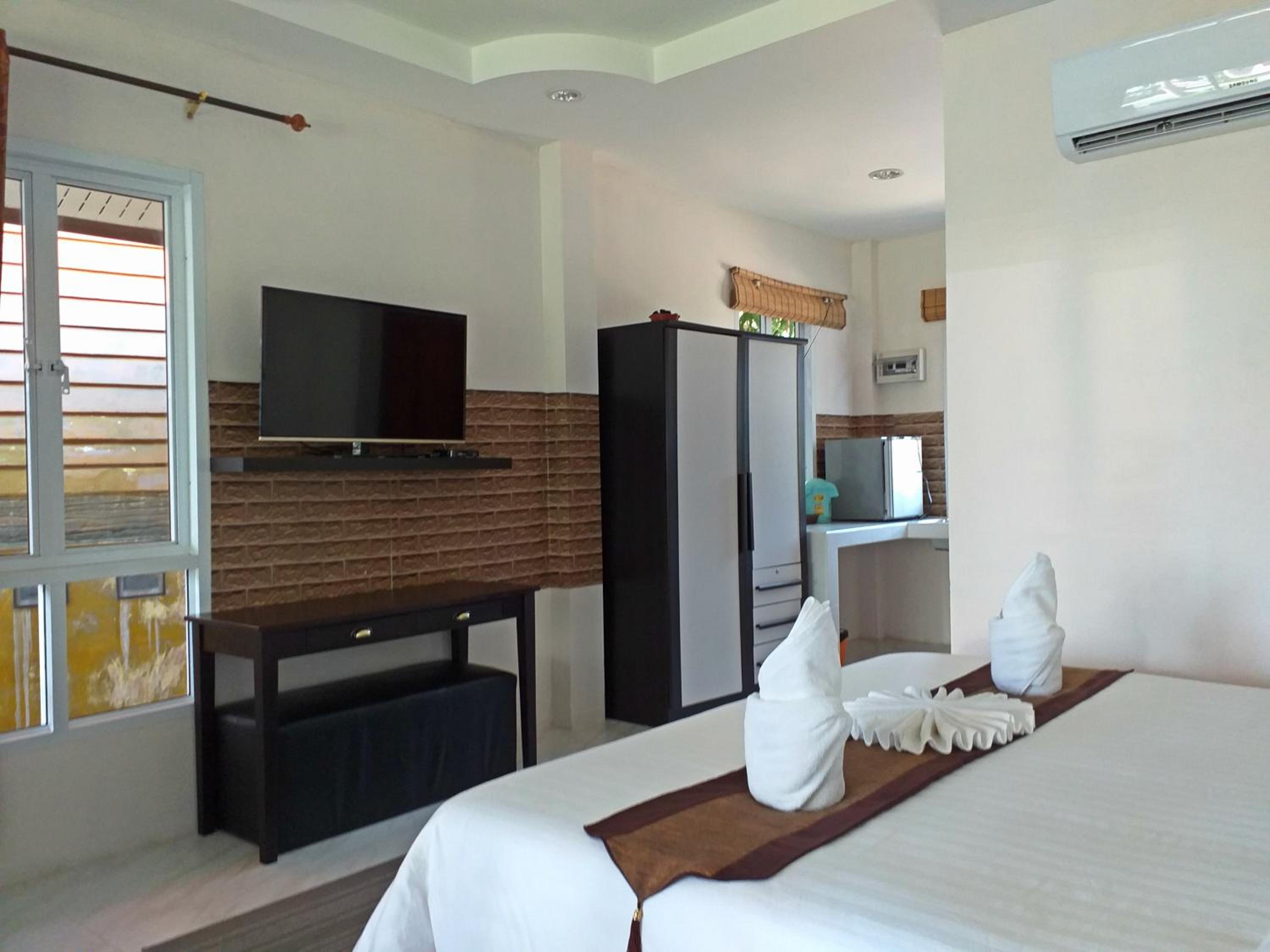 The Ford SunSet Beach Resort