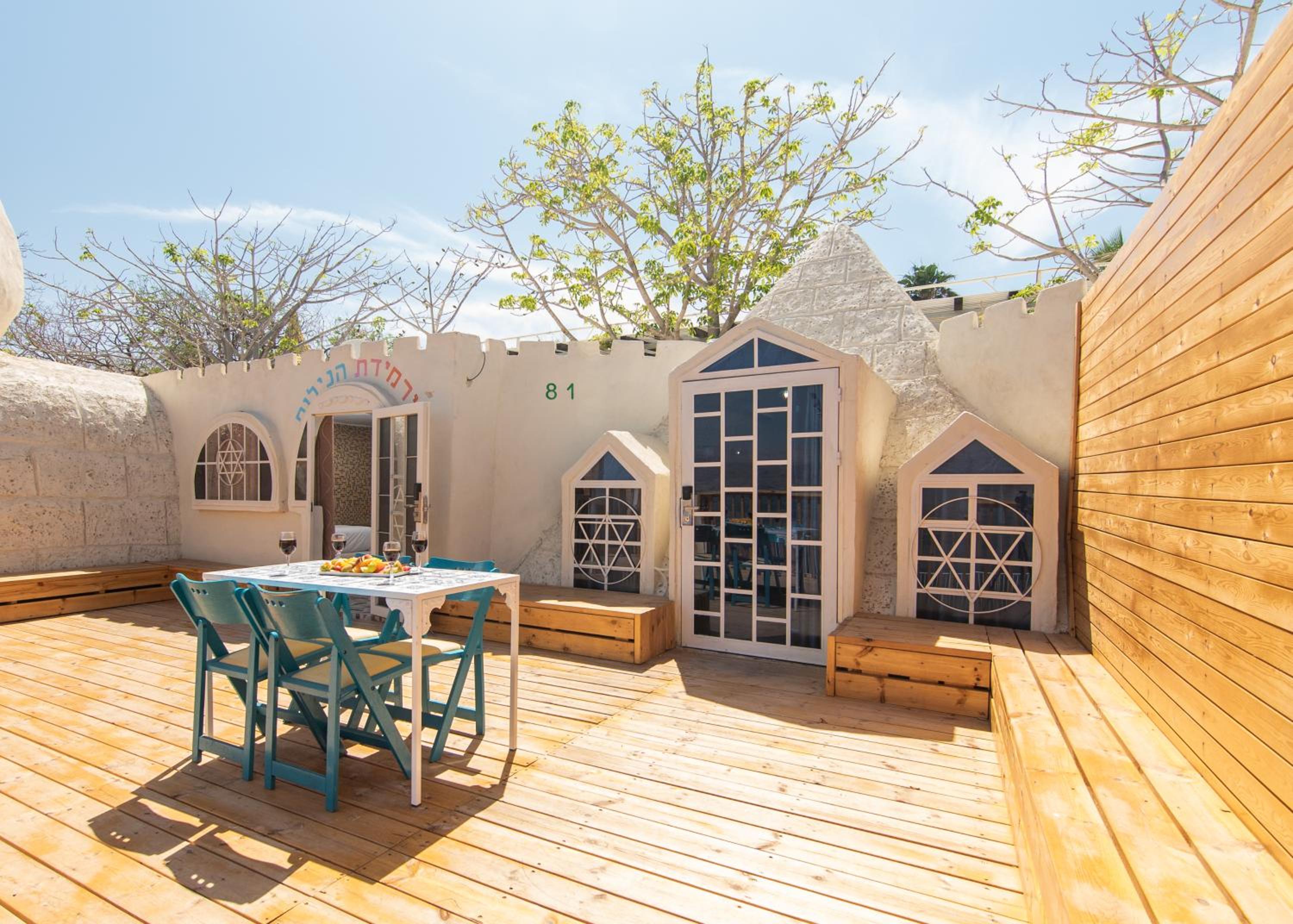 outdoor BBQ area