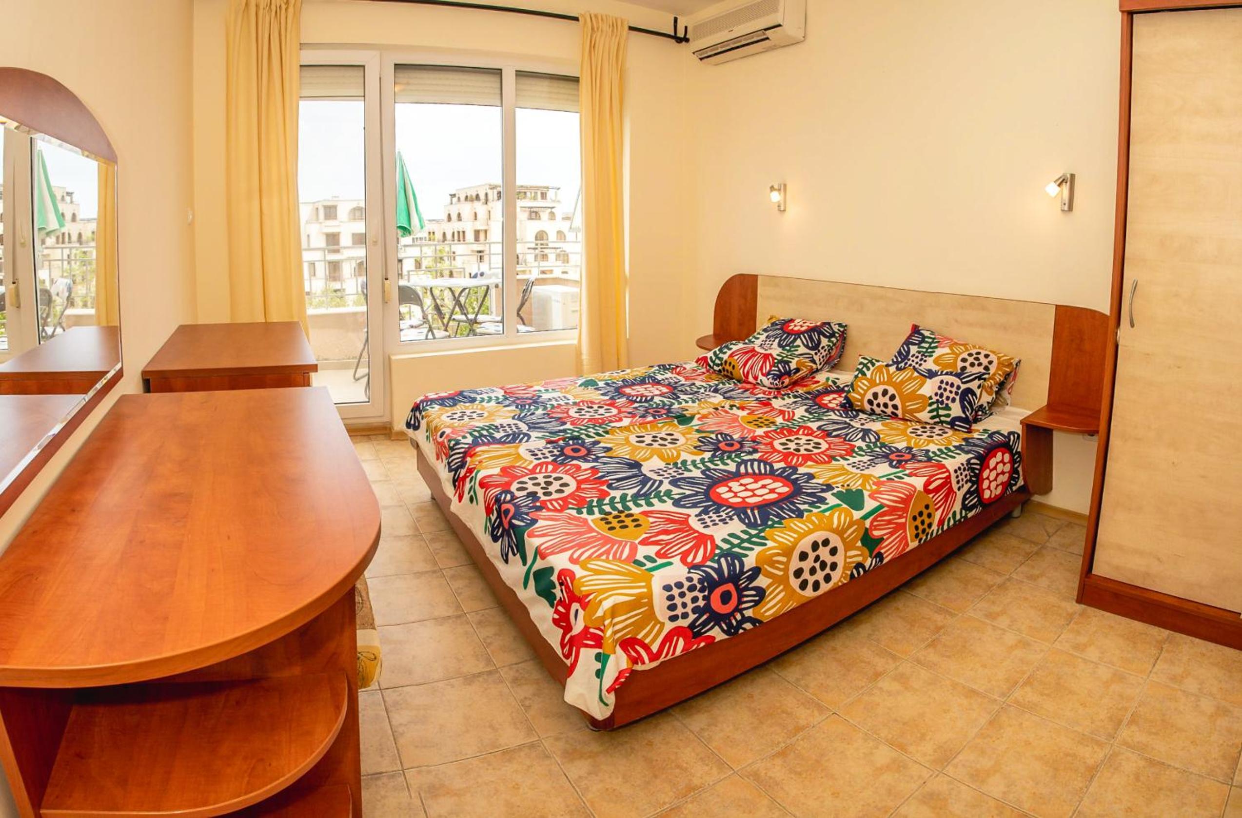 *Prestige City* 1BD Apt. with POOL, n/ Cacao Beach