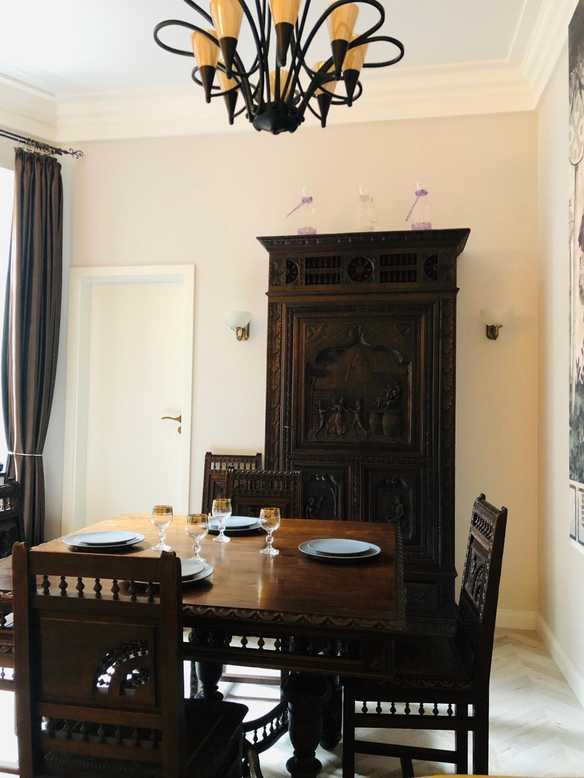 VIP apartment history view 3