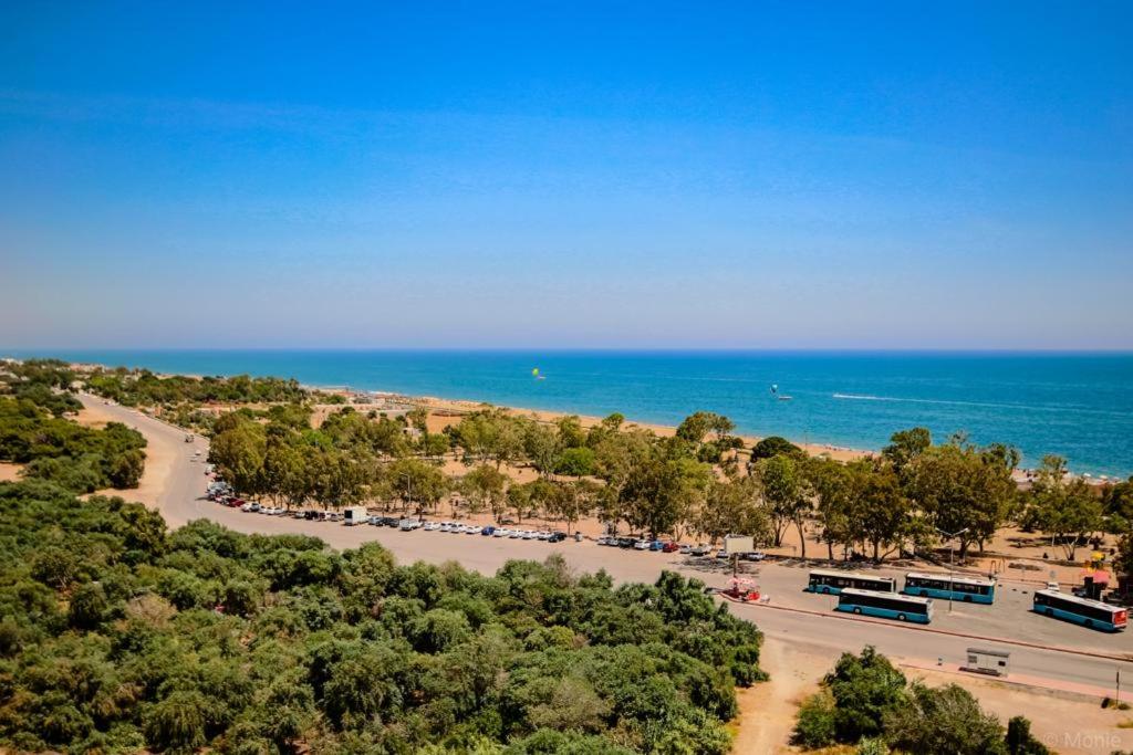 Lara Park Suites
