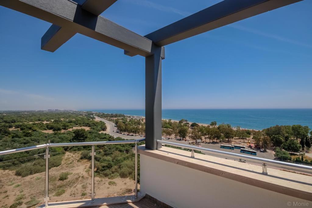 Lara Park Suites