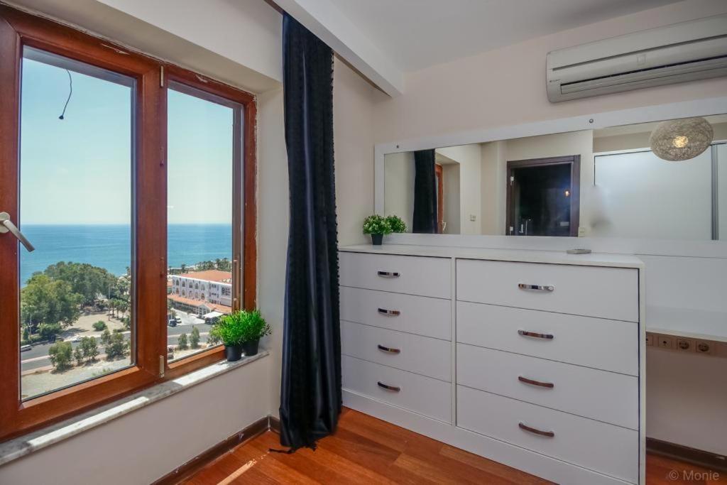 Lara Park Suites