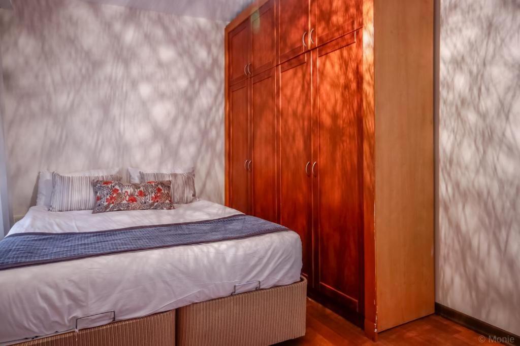 Lara Park Suites