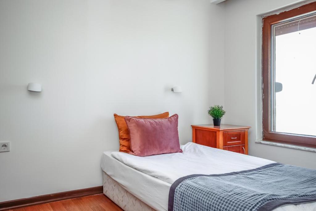 Lara Park Suites
