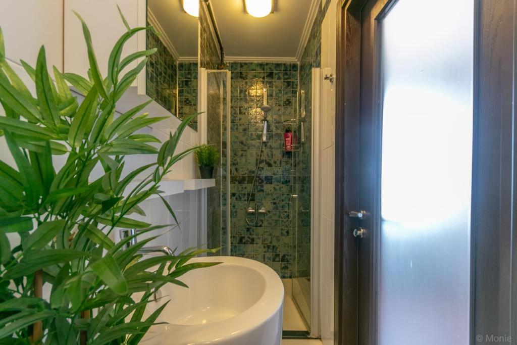 Lara Park Suites