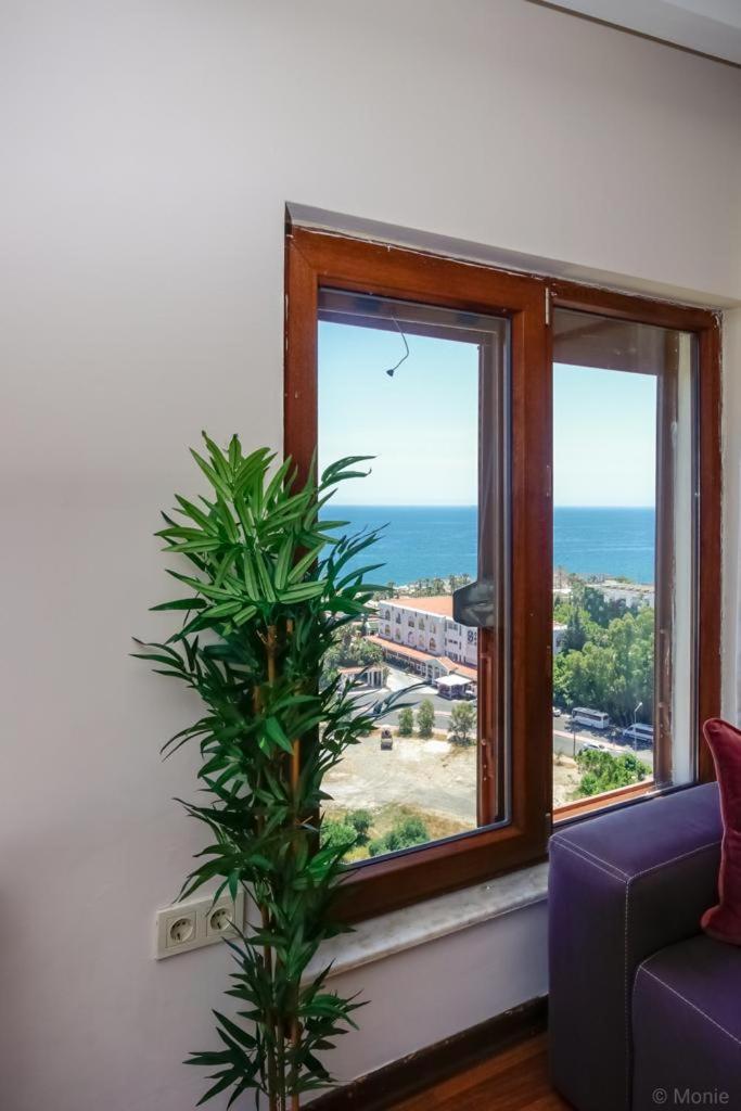 Lara Park Suites