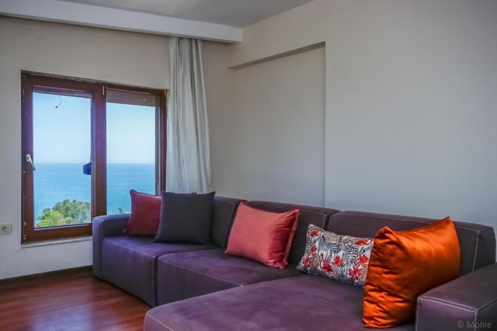 Lara Park Suites