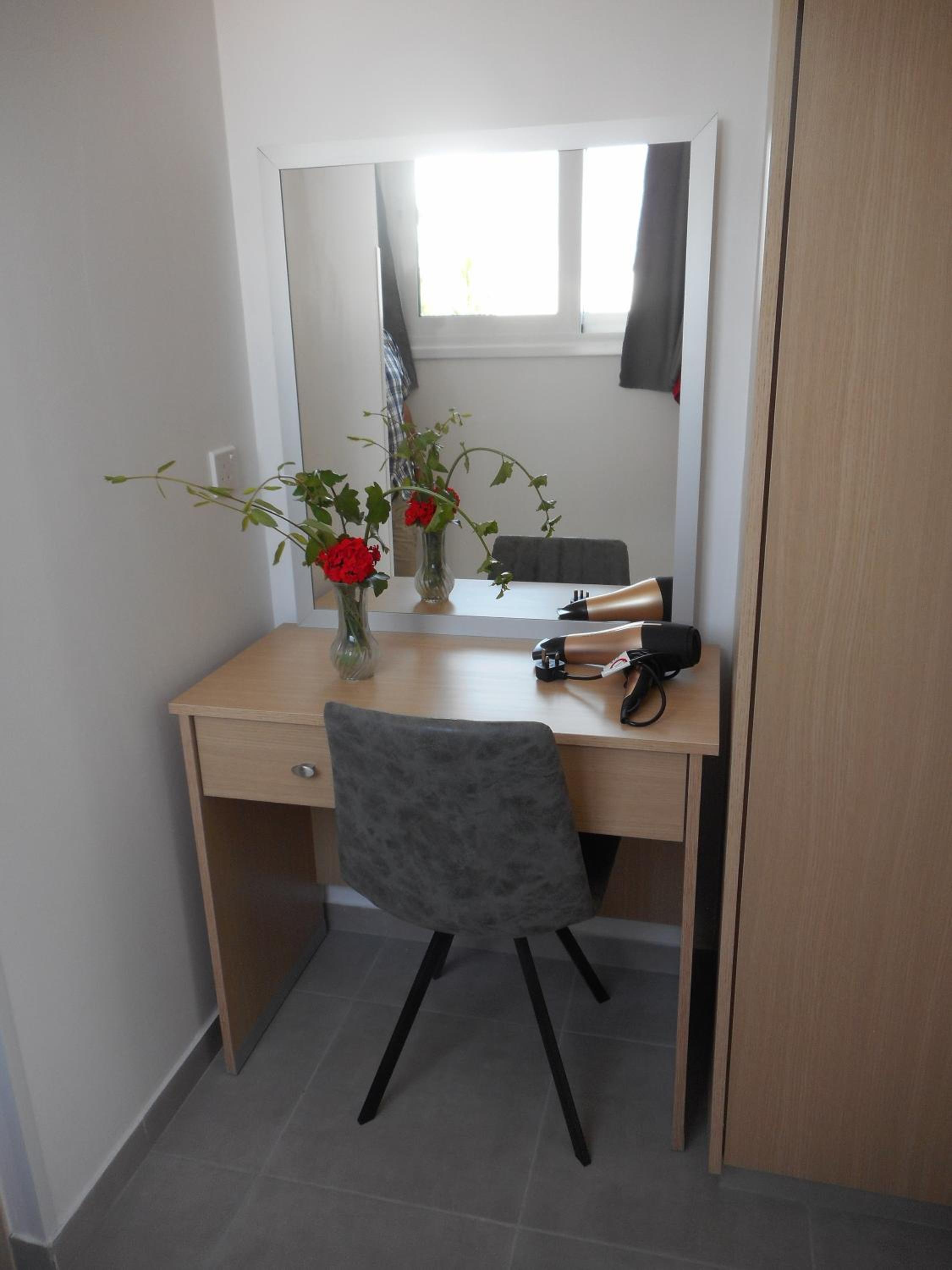 Luxiary Delux Apartment at Kkaras