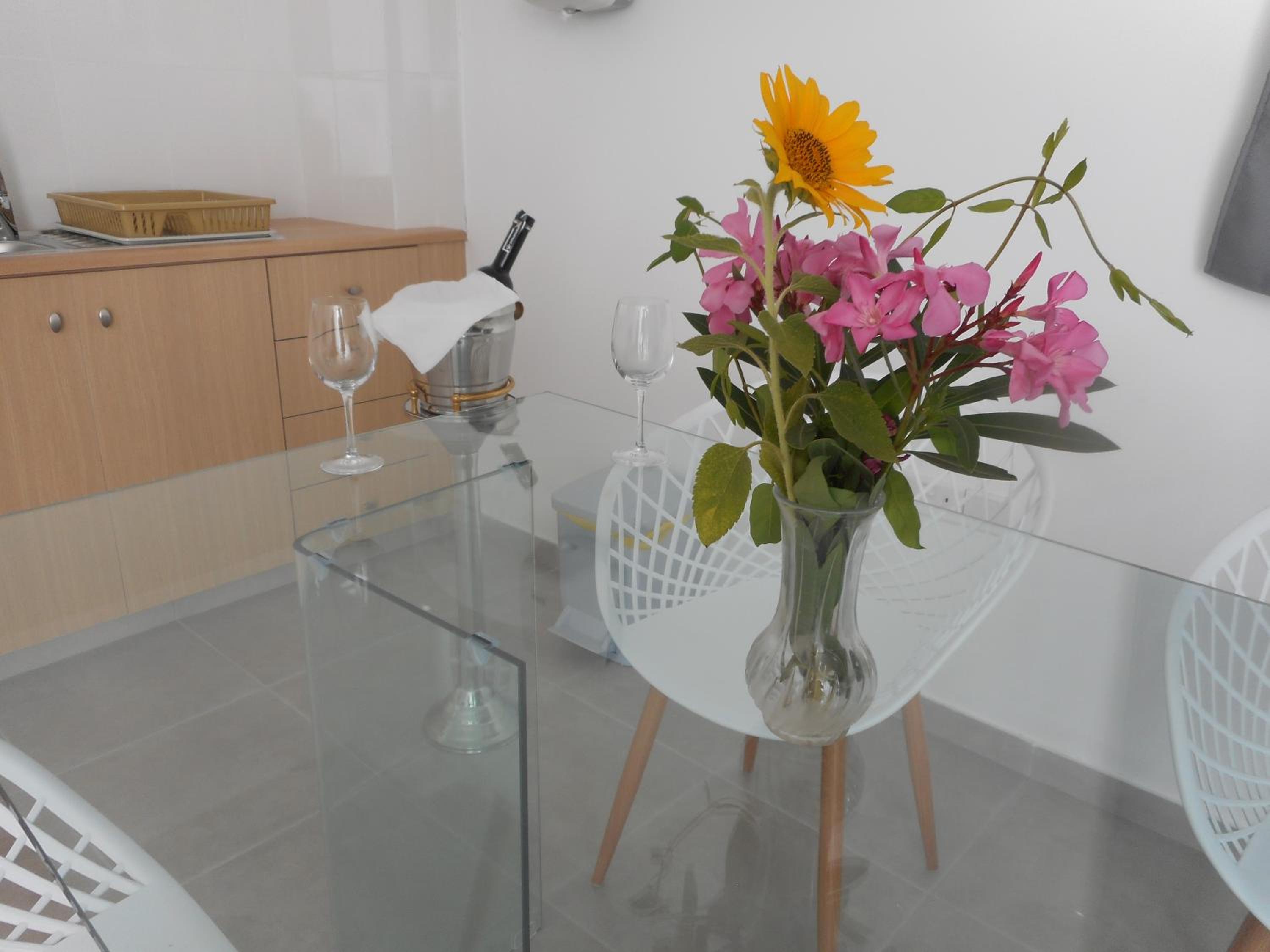 Luxiary Delux Apartment at Kkaras