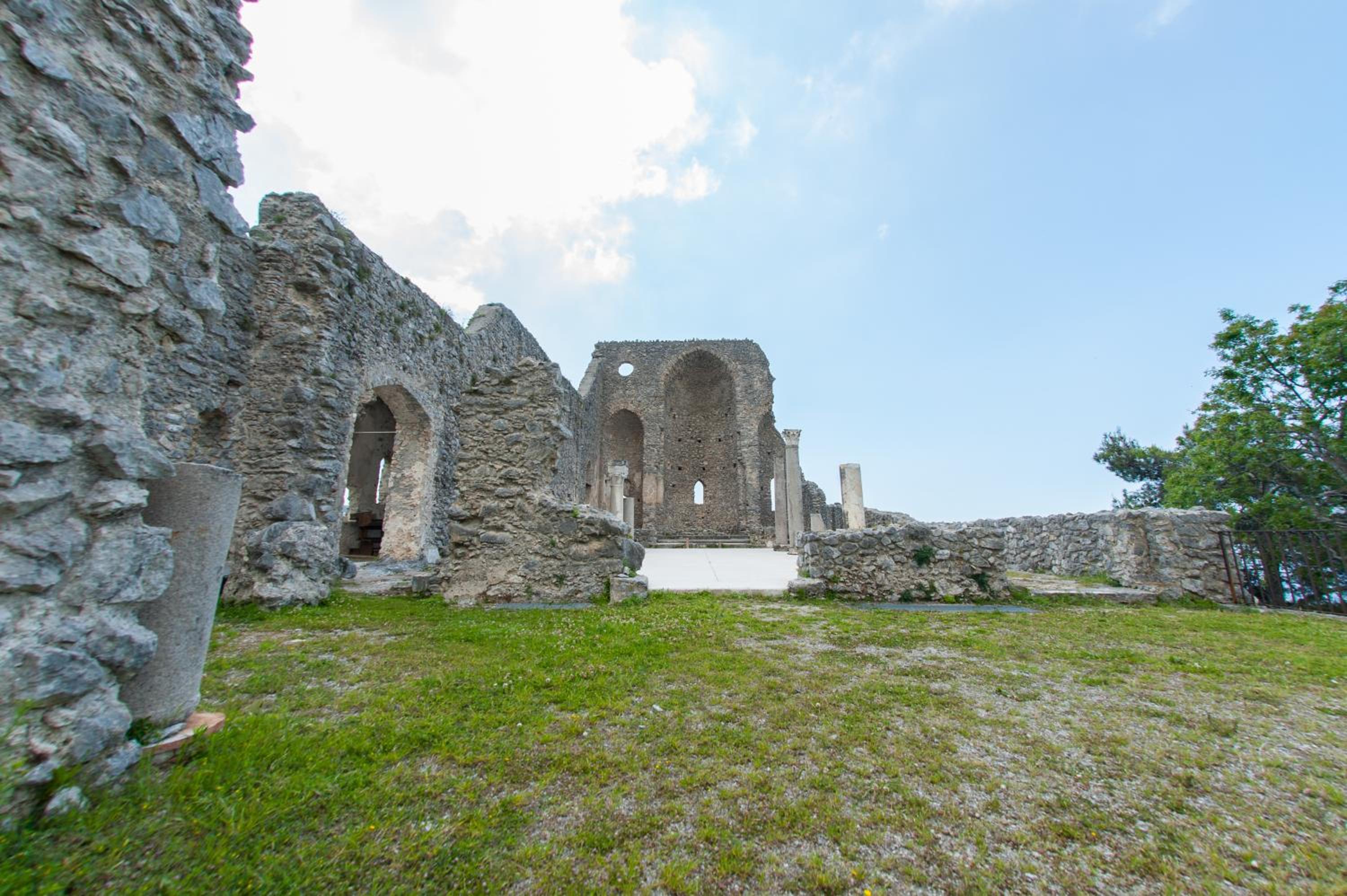 Photo 34