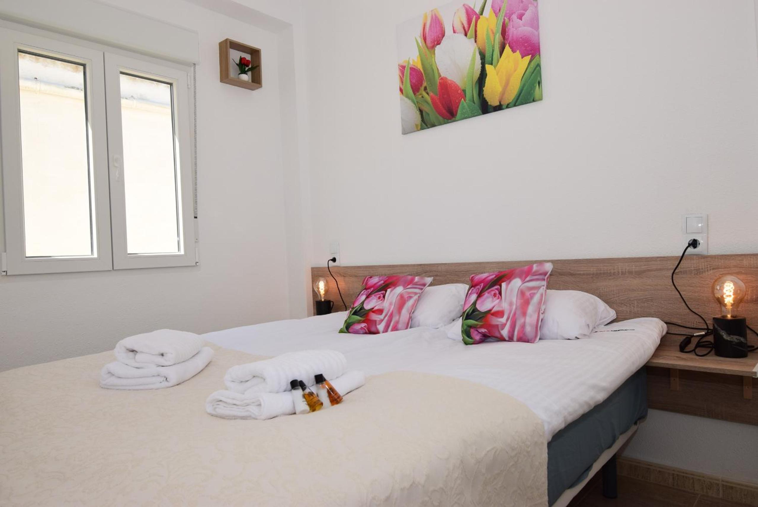 Tulip-Apartaments Calle la Lecha