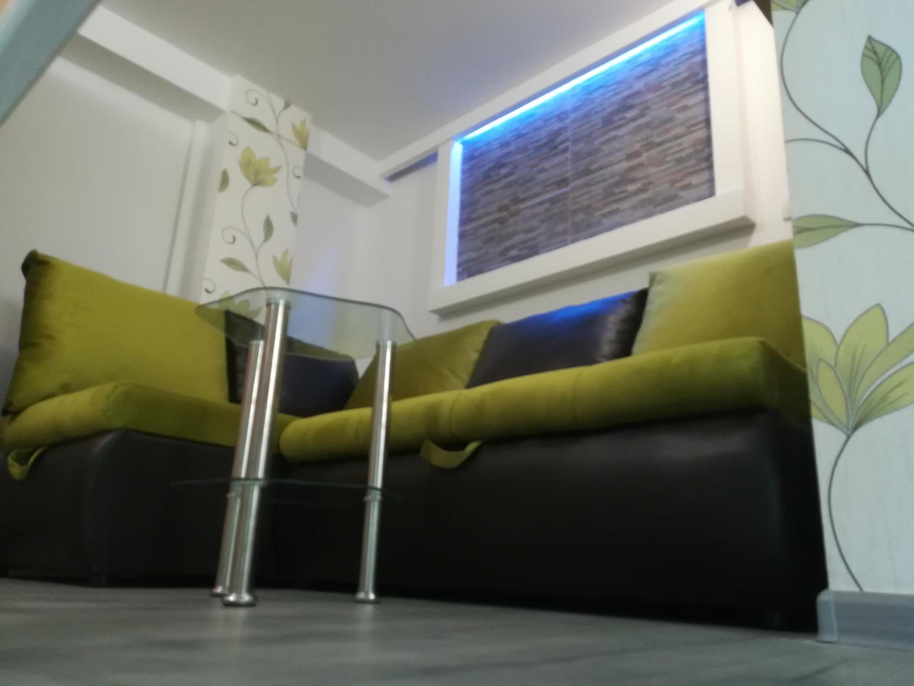 Classy and Cozy - 3 beds - up to 5 guests - Near Center