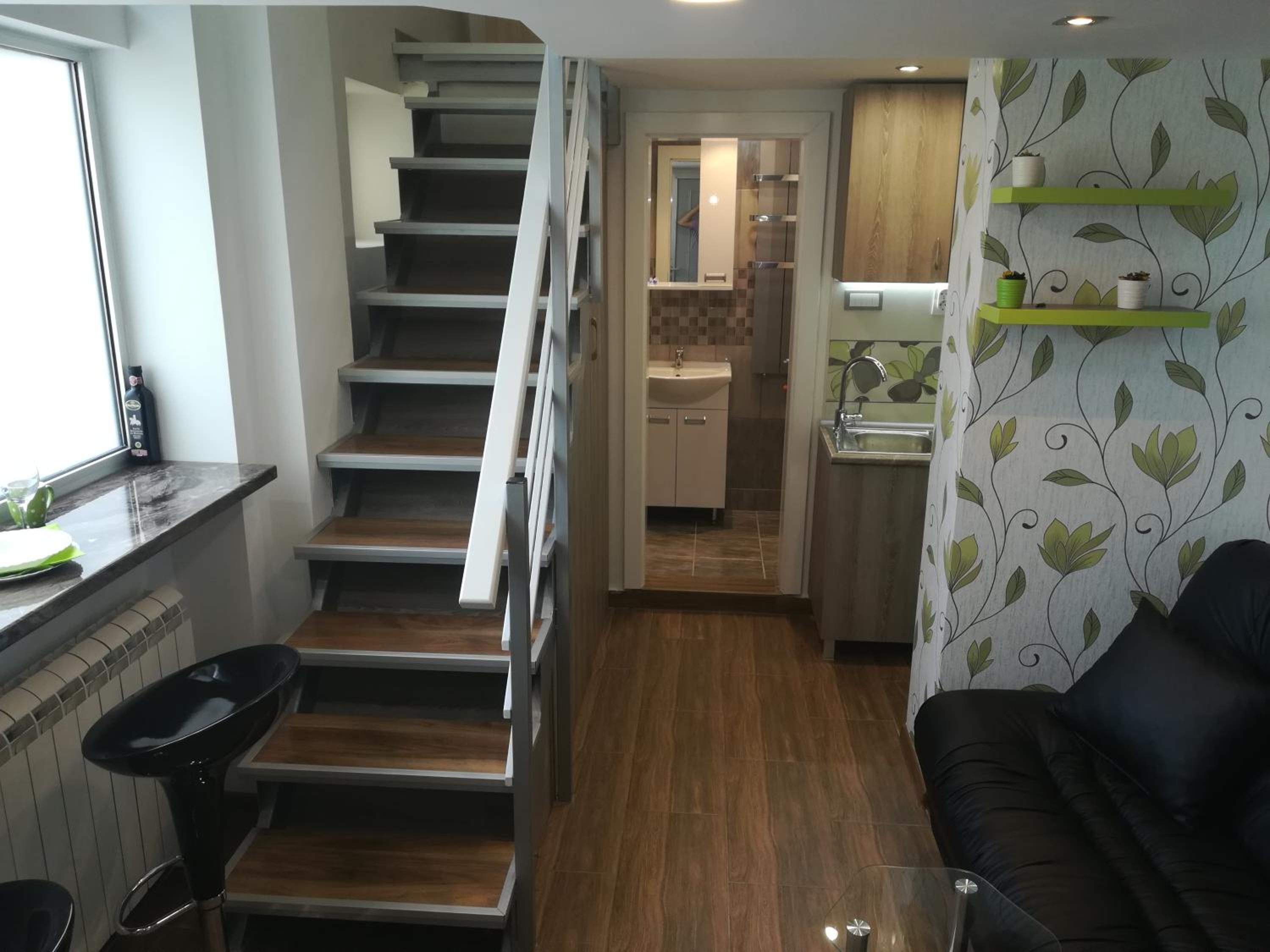 Classy and Cozy - 3 beds - up to 5 guests - Near Center