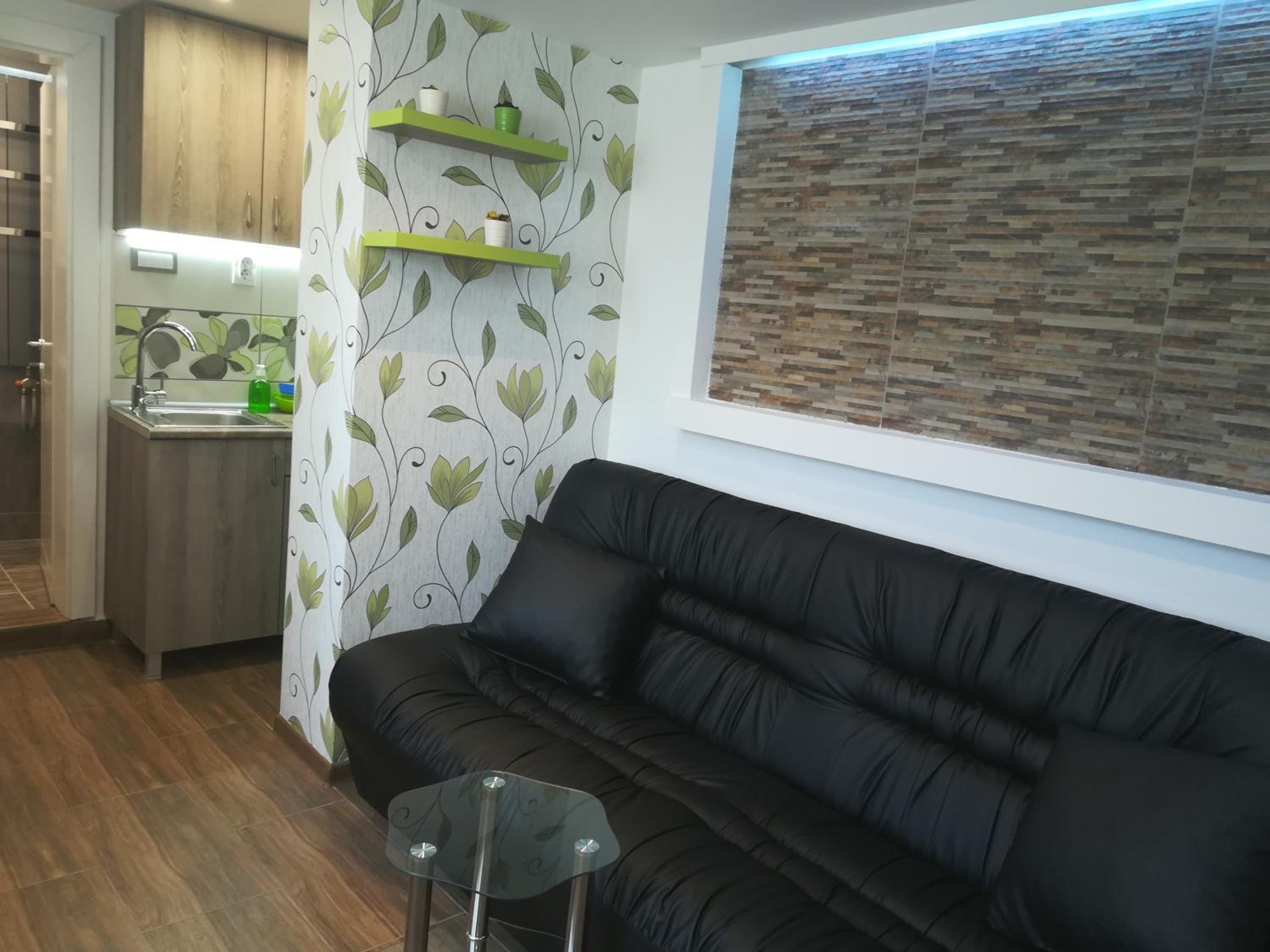 Classy and Cozy - 3 beds - up to 5 guests - Near Center