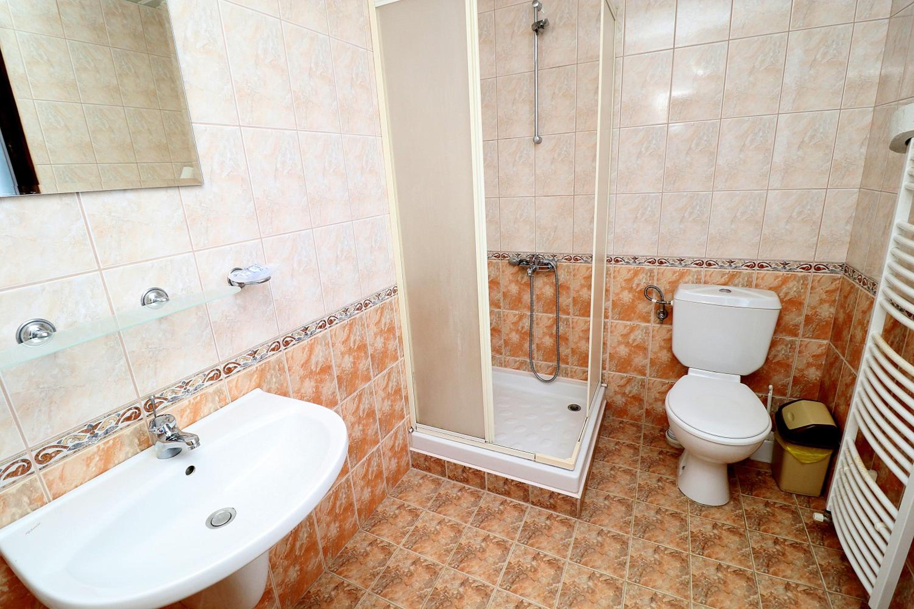Toncho's Guest House for 16 guests
