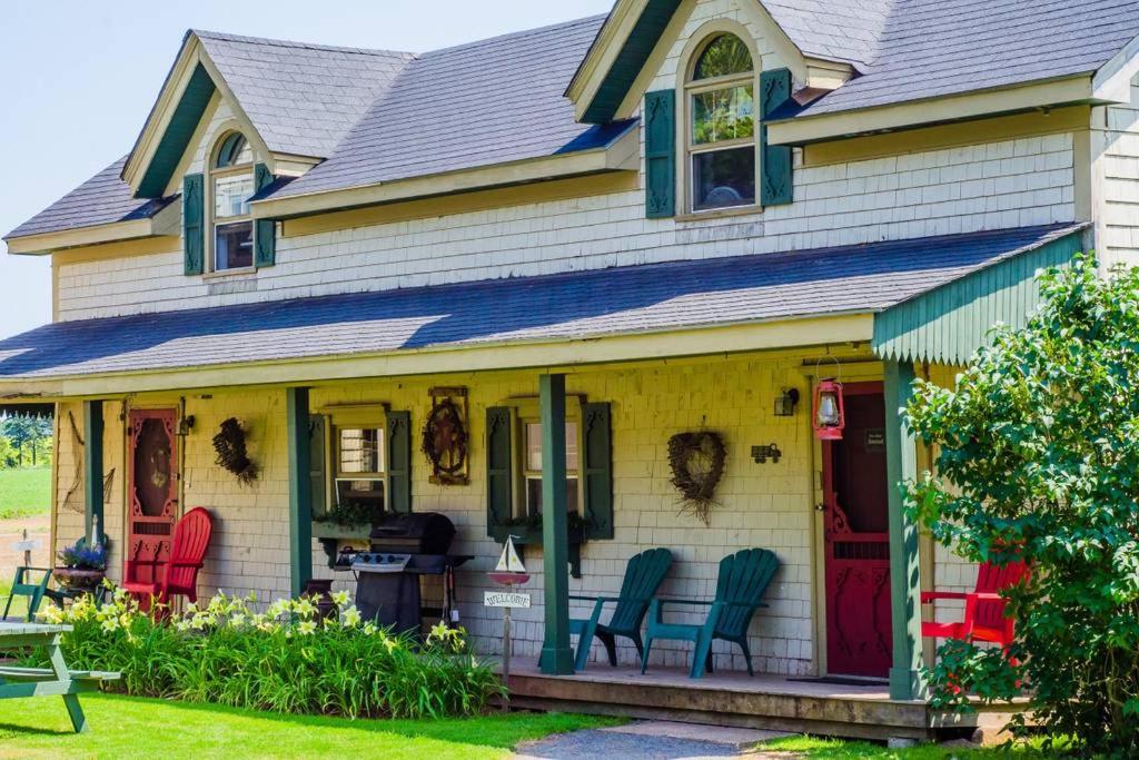 Summerside Vacations - Bugaboo Cottages - Property Image 35