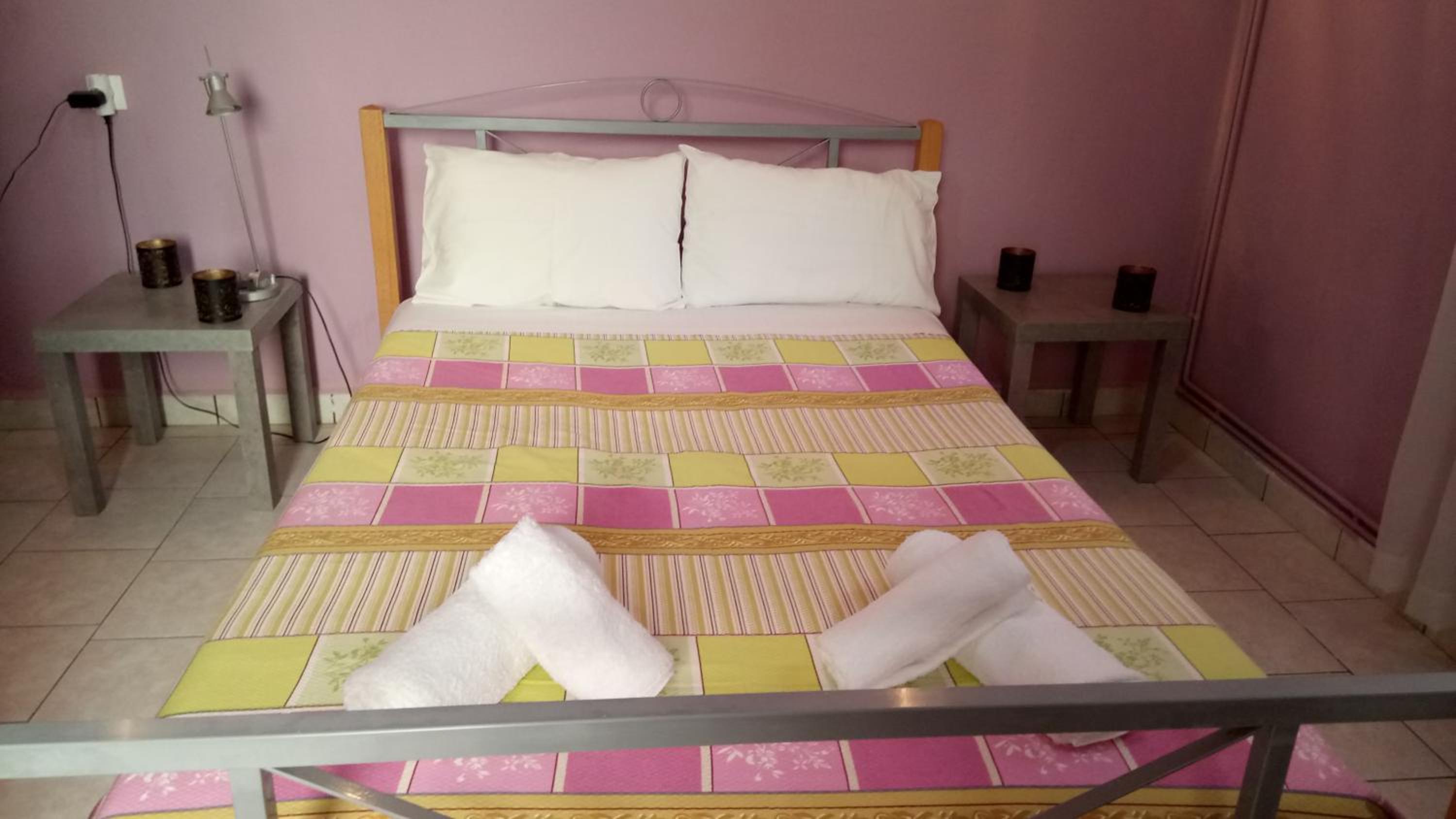 Sitzanaki Home