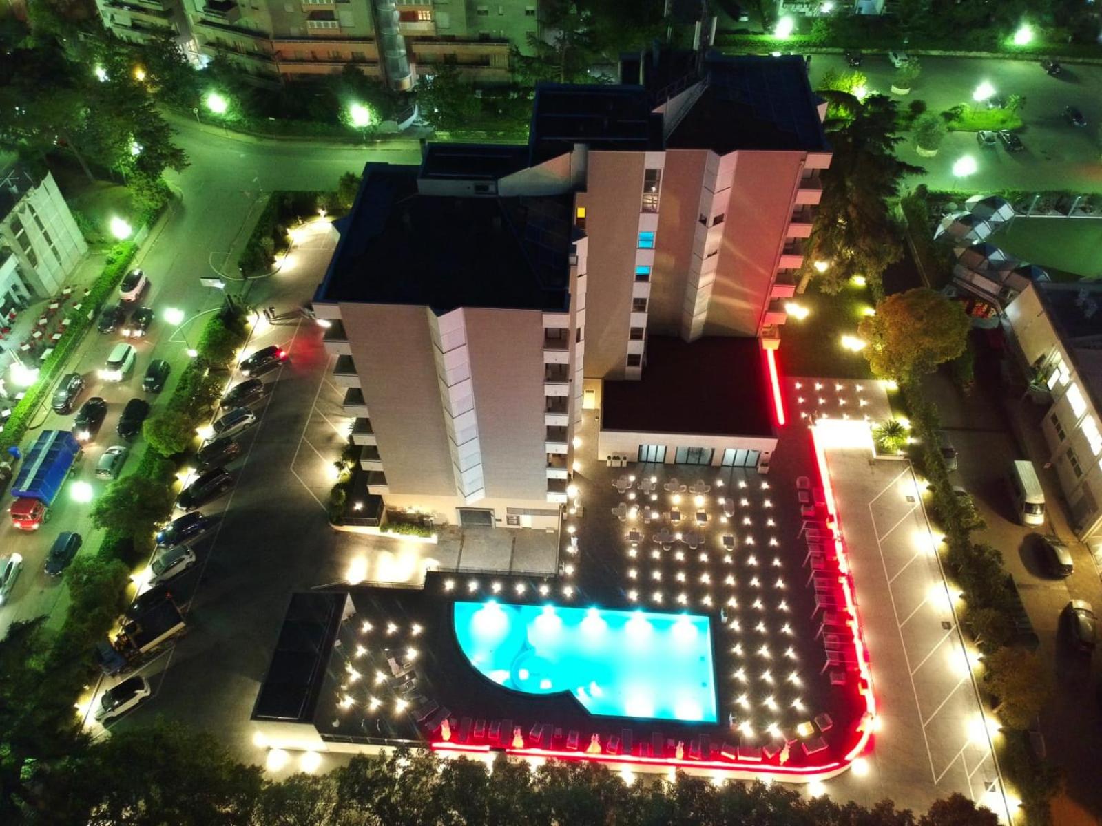 Hotel DOMUS Grand Hotel