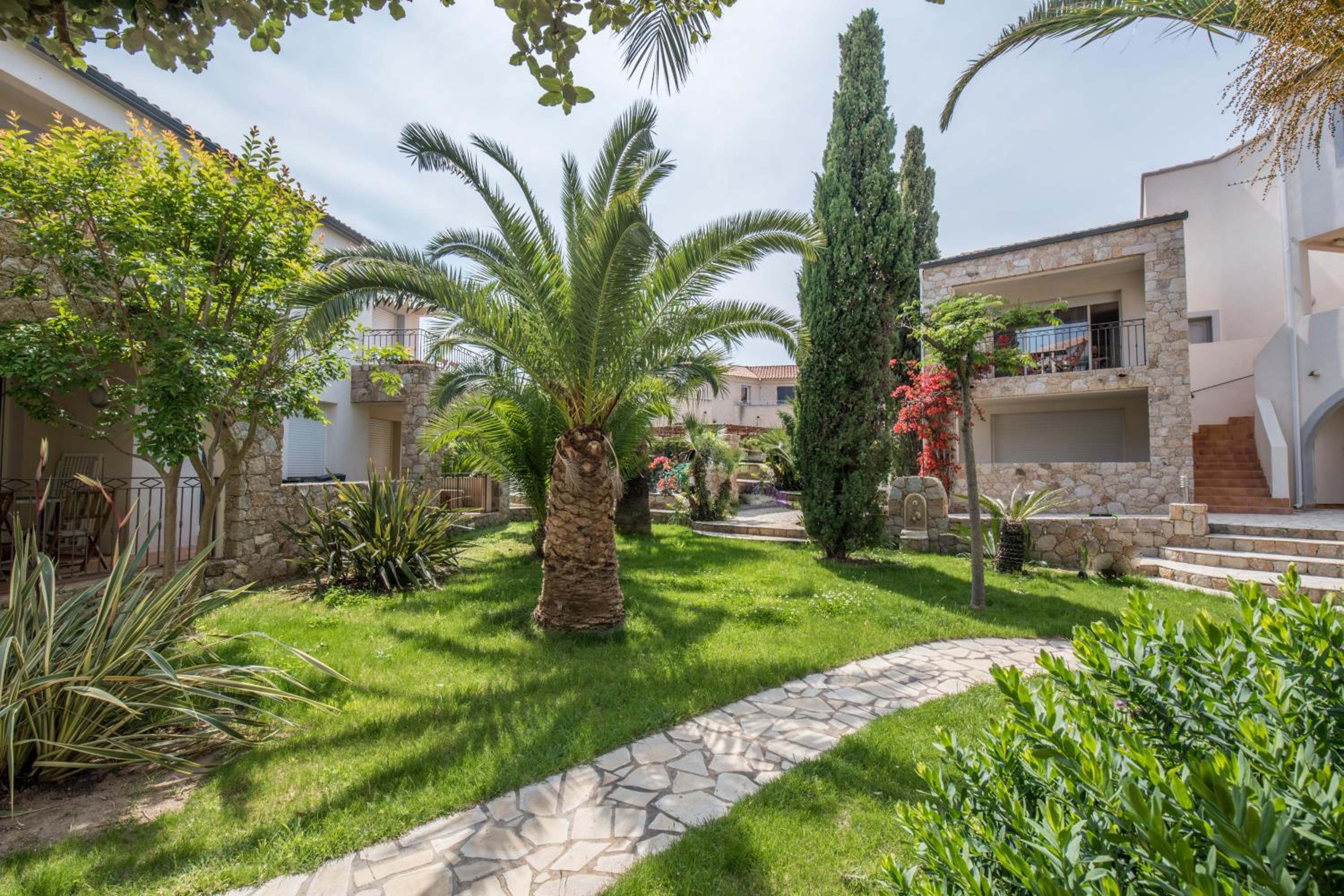 Les Alizés Résidence & Spa — 12
