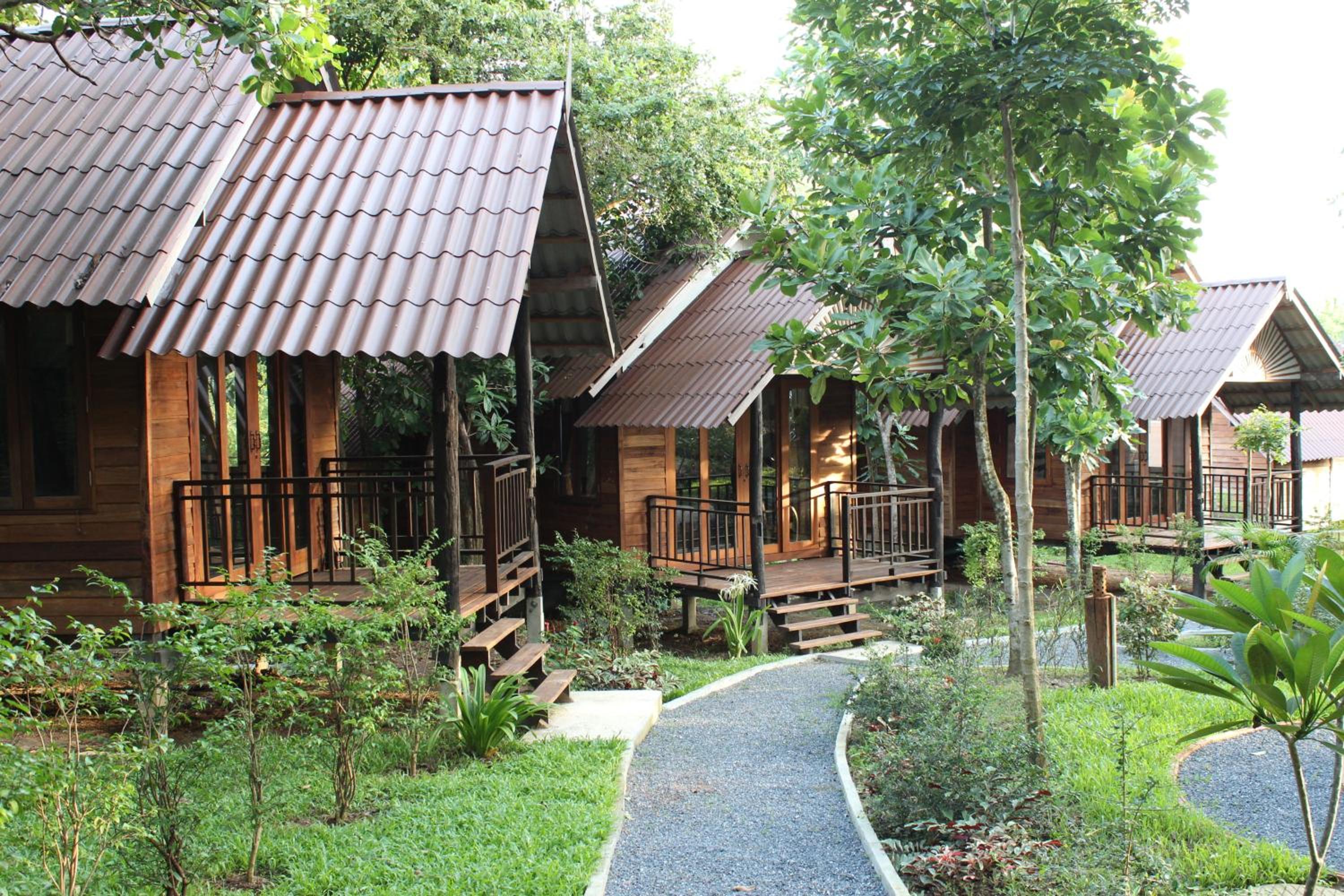 Hotel Lanta Happy Hill - Image 1