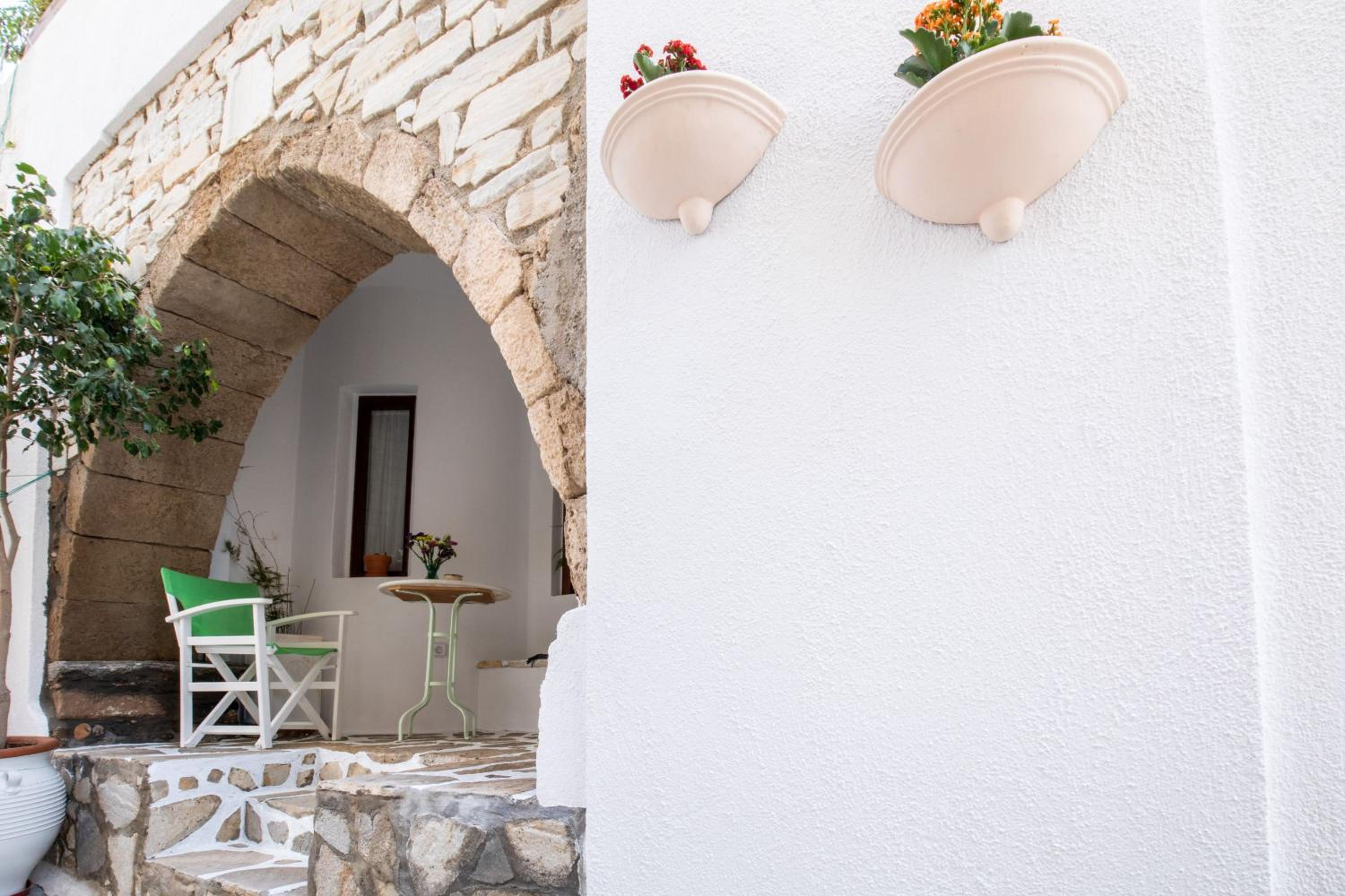 Arco Naxos Luxury Apartments — photo 40