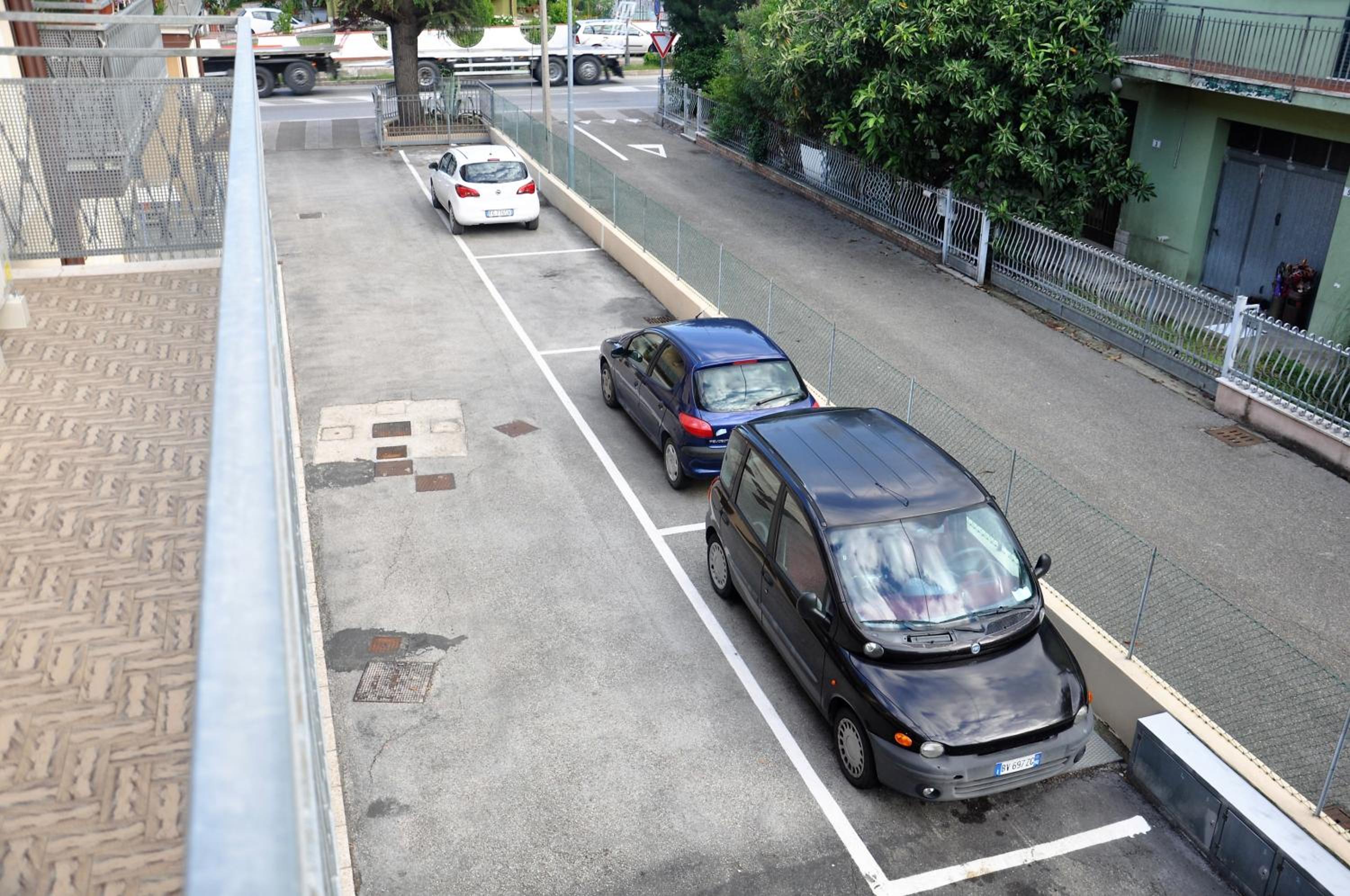 GiaLoSa Biker House view 4