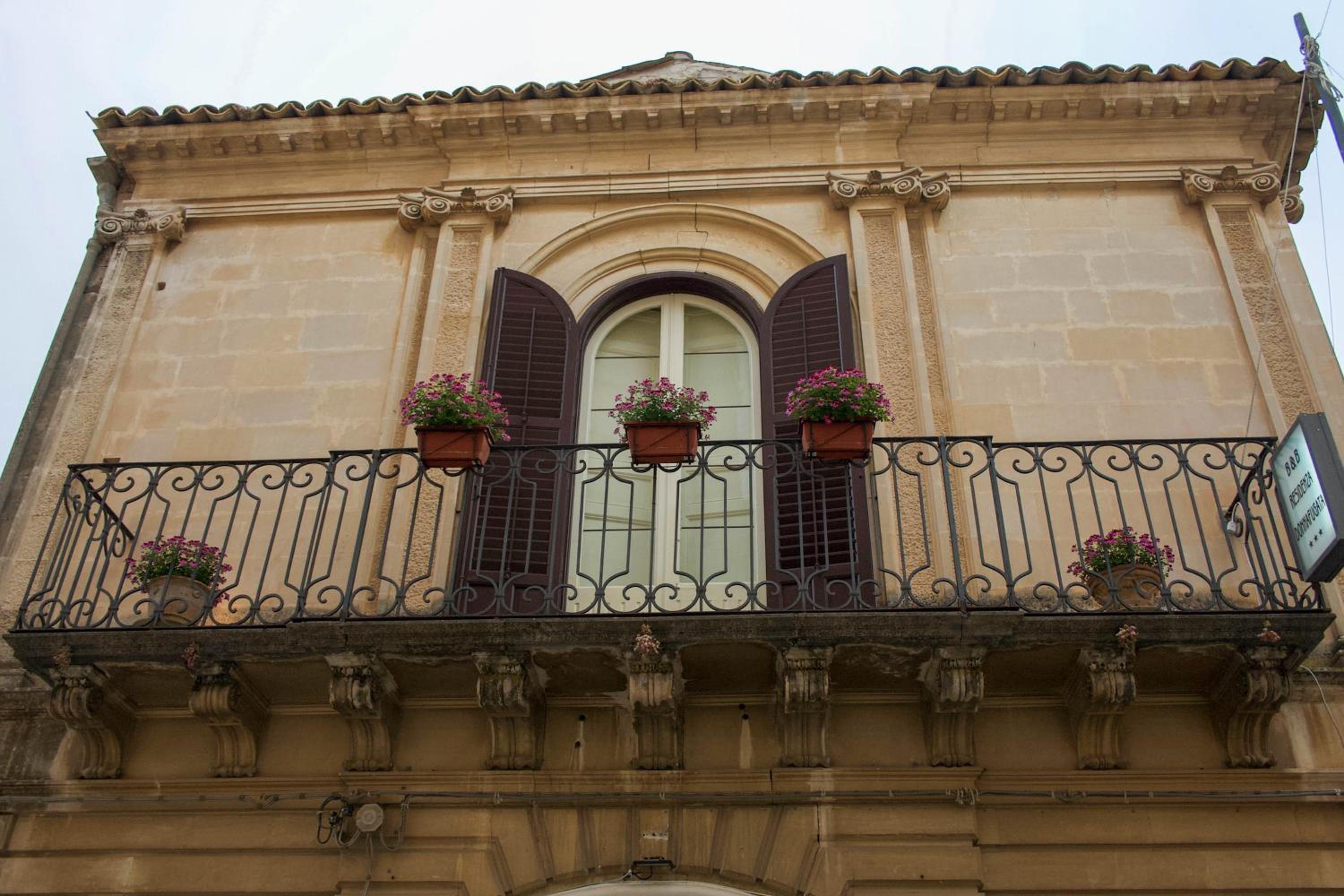Residenza Donnafugata B&B view 3