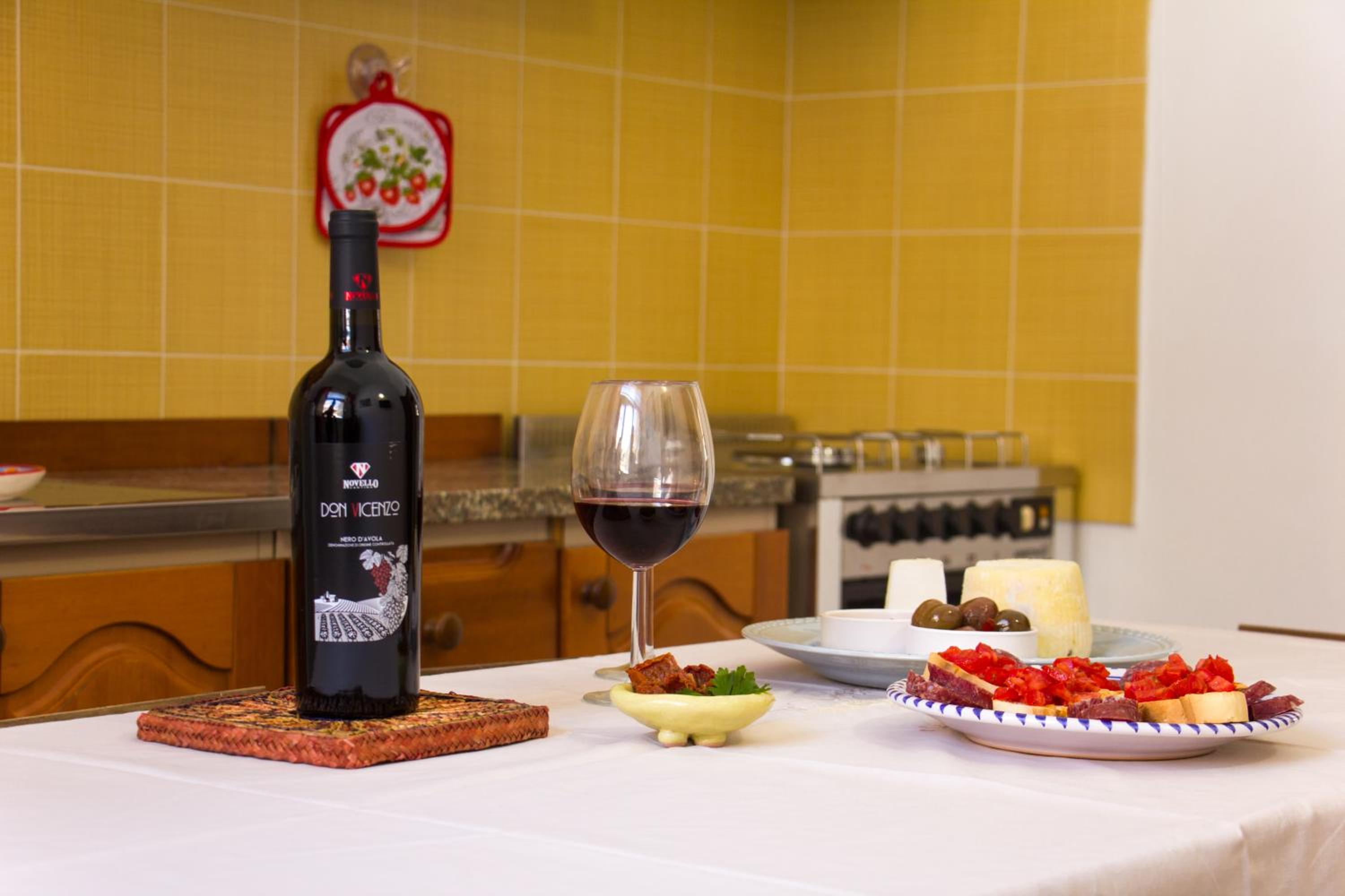 Hotel Il Cortile della Giara - Image 1