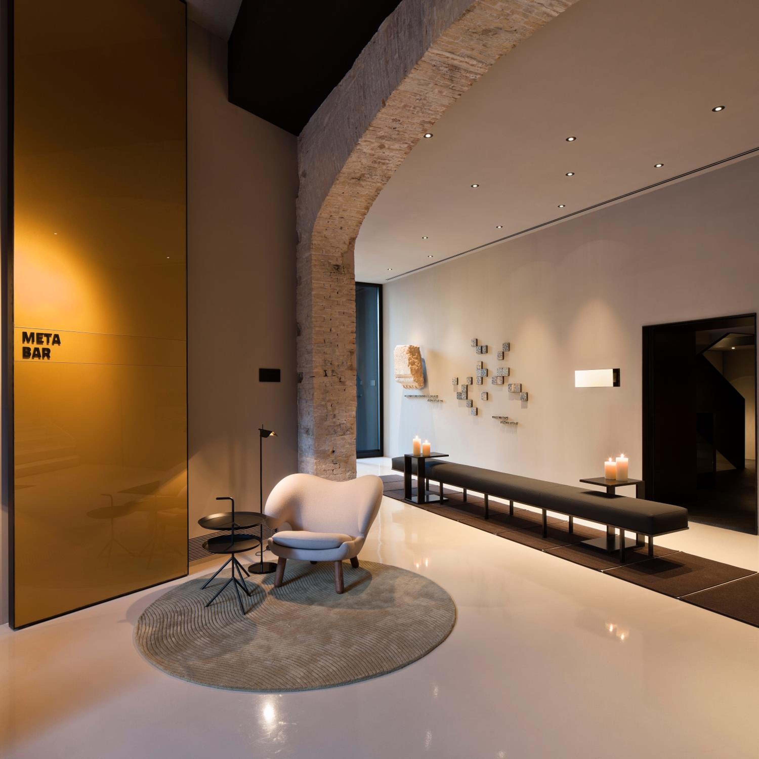 Caro Hotel en Valencia — recepcion & lobby