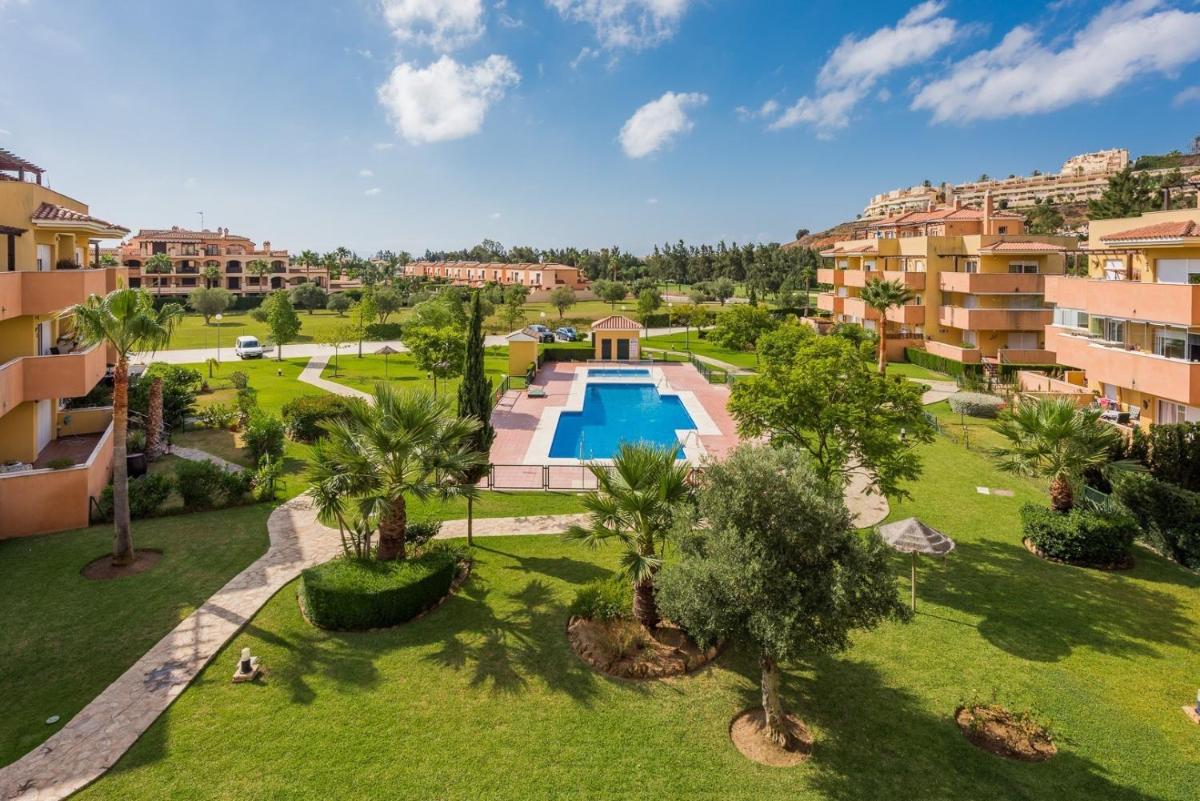 Wonderful apartment 5 minutes flat walk to the Centre of La Cala de Mijas photo 1