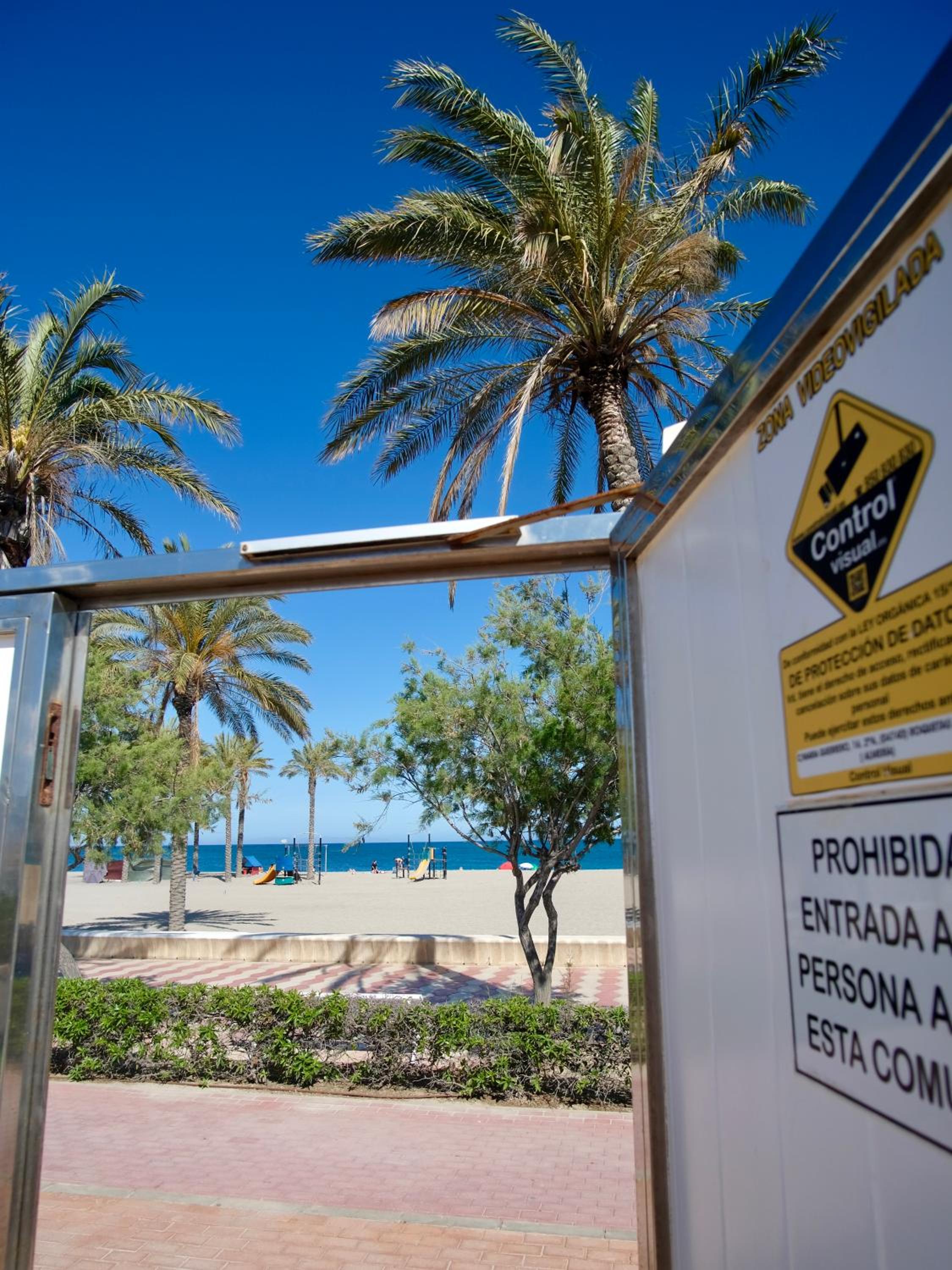 Seafront Penthouse Almeria view 5