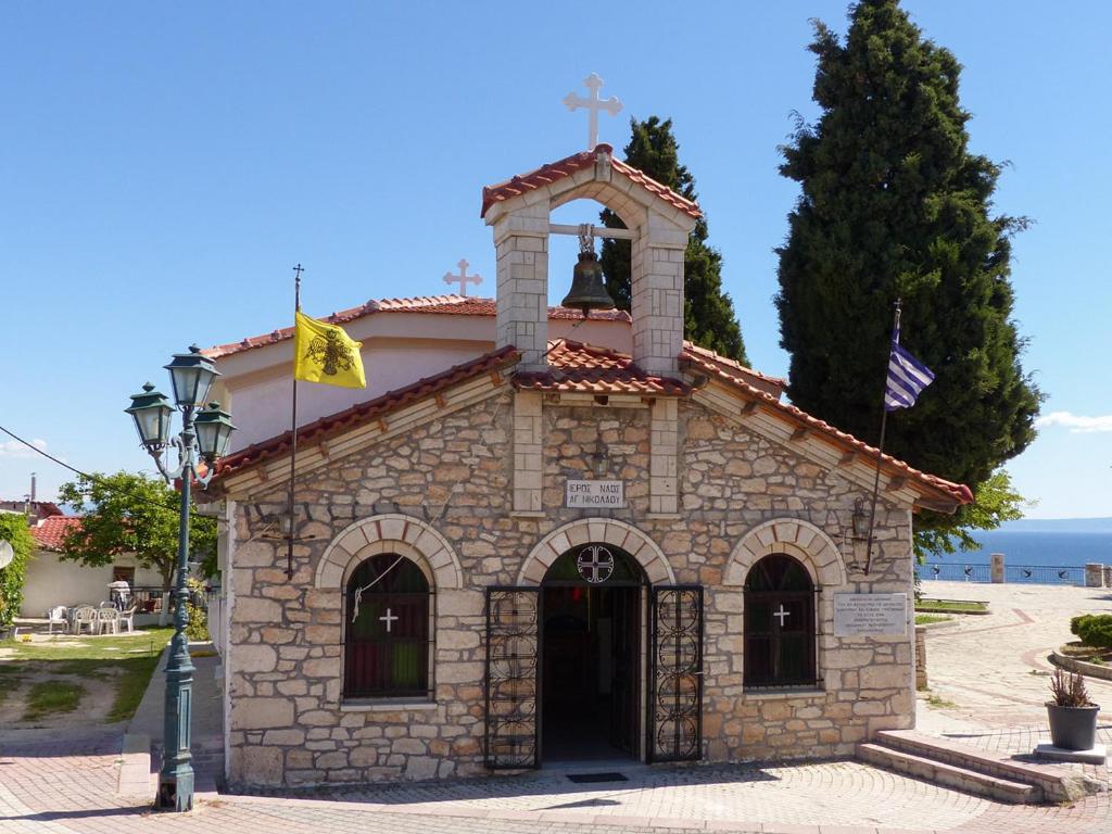 Photo 11