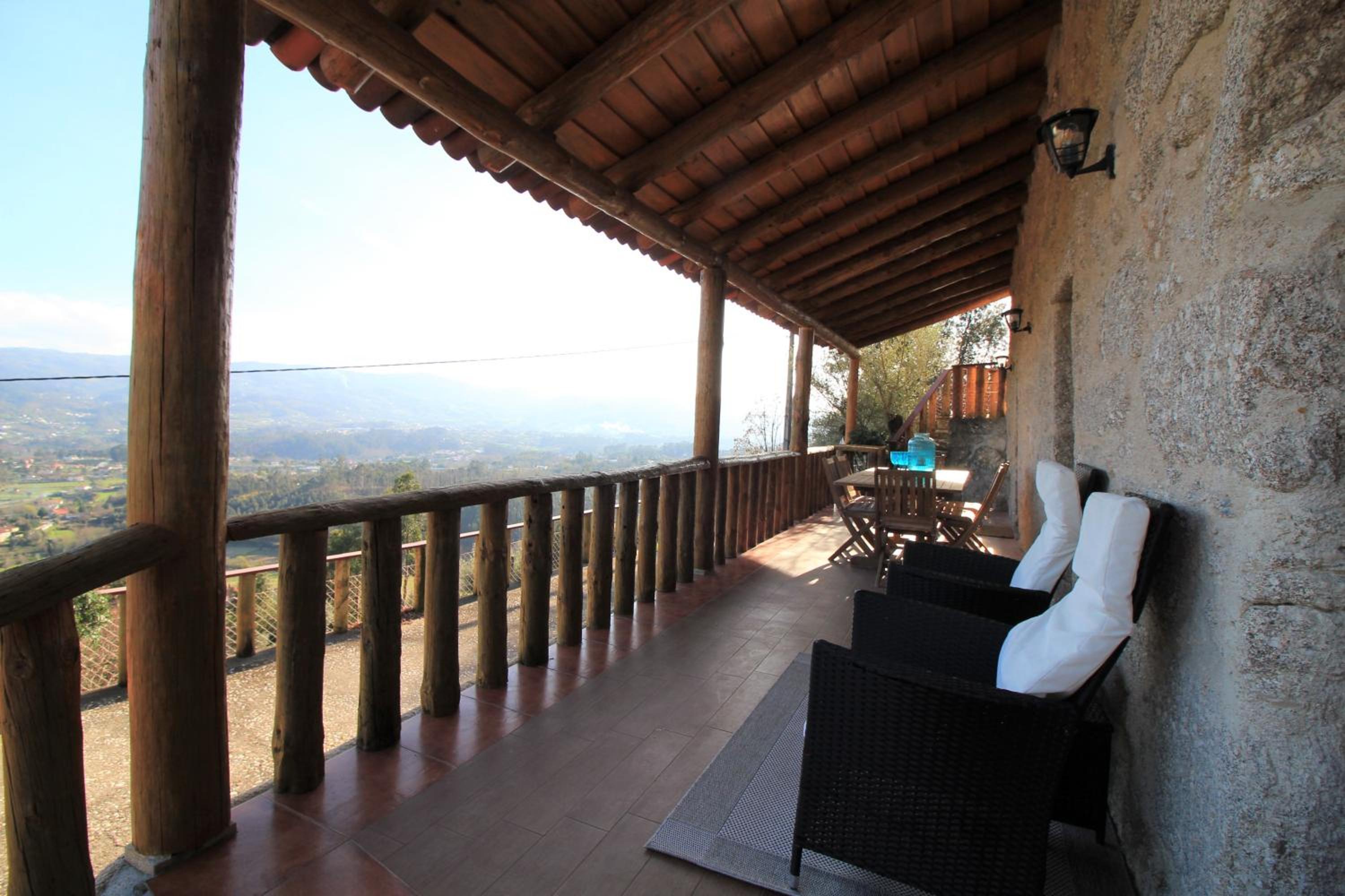 Casa do Caminho do Monte view 2