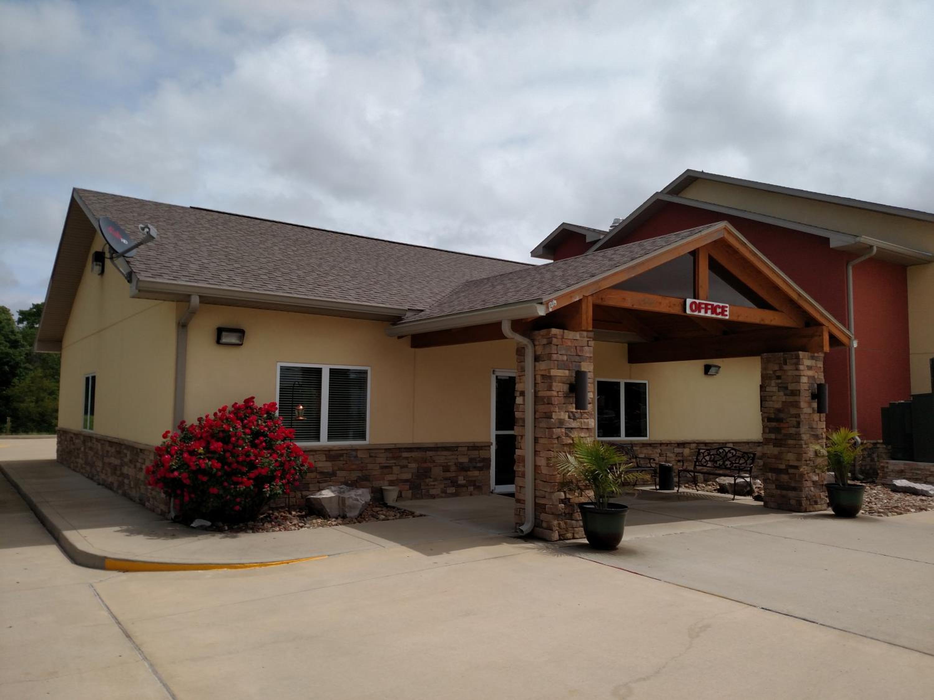 SureStay Hotel by Best Western Whittington Rend Lake - Property Image 19