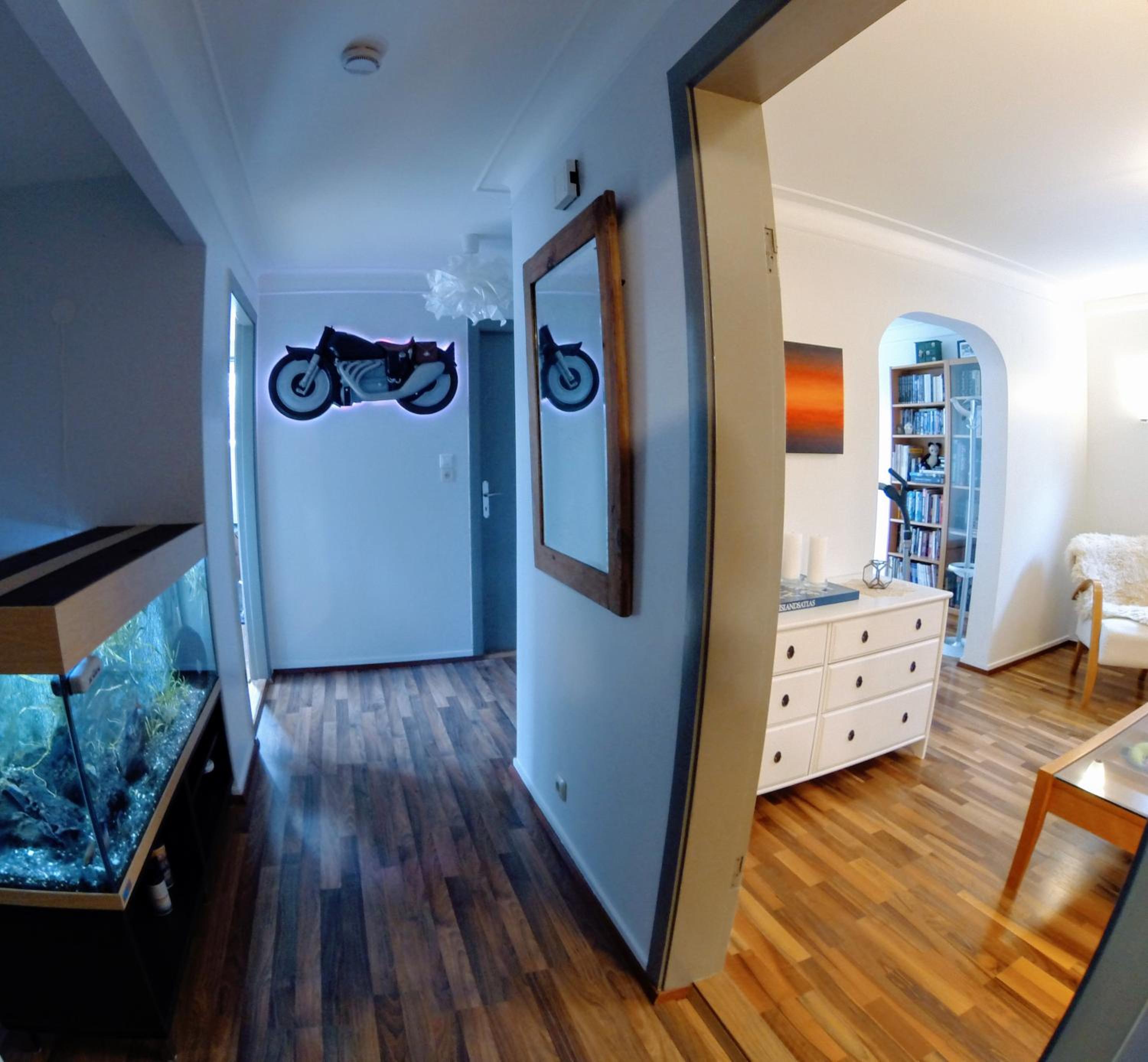 Skjolbraut - Cozy apartment - Central location - Free parking - Close to a public swimming pool and Sky Lagoon view 3