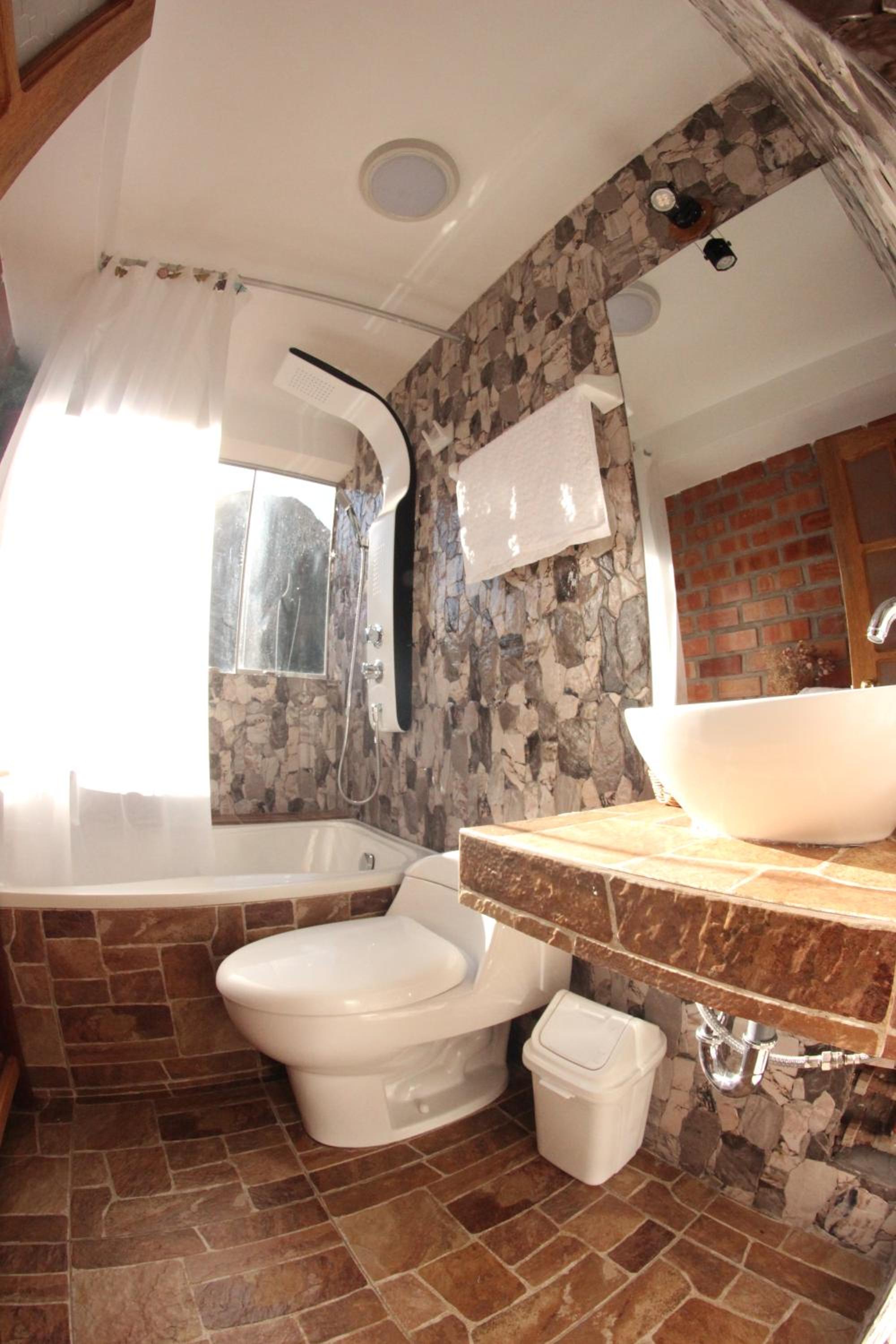 Parwa Guest House