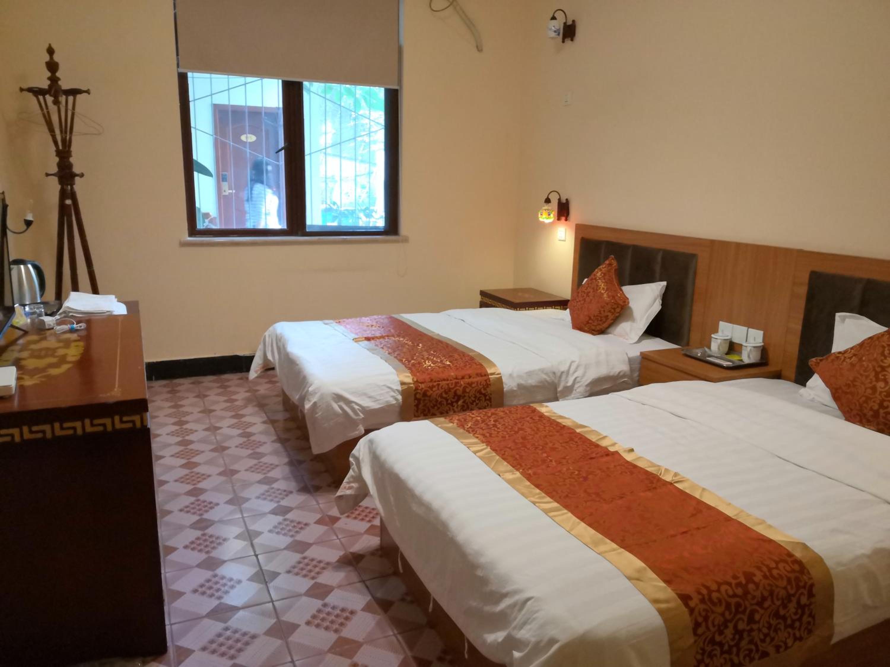 Holly's Hostel