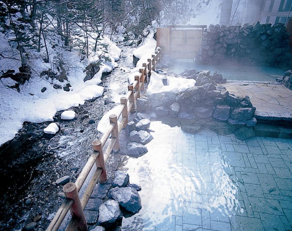 Tomuraushionsen Higashi Taisetsuso