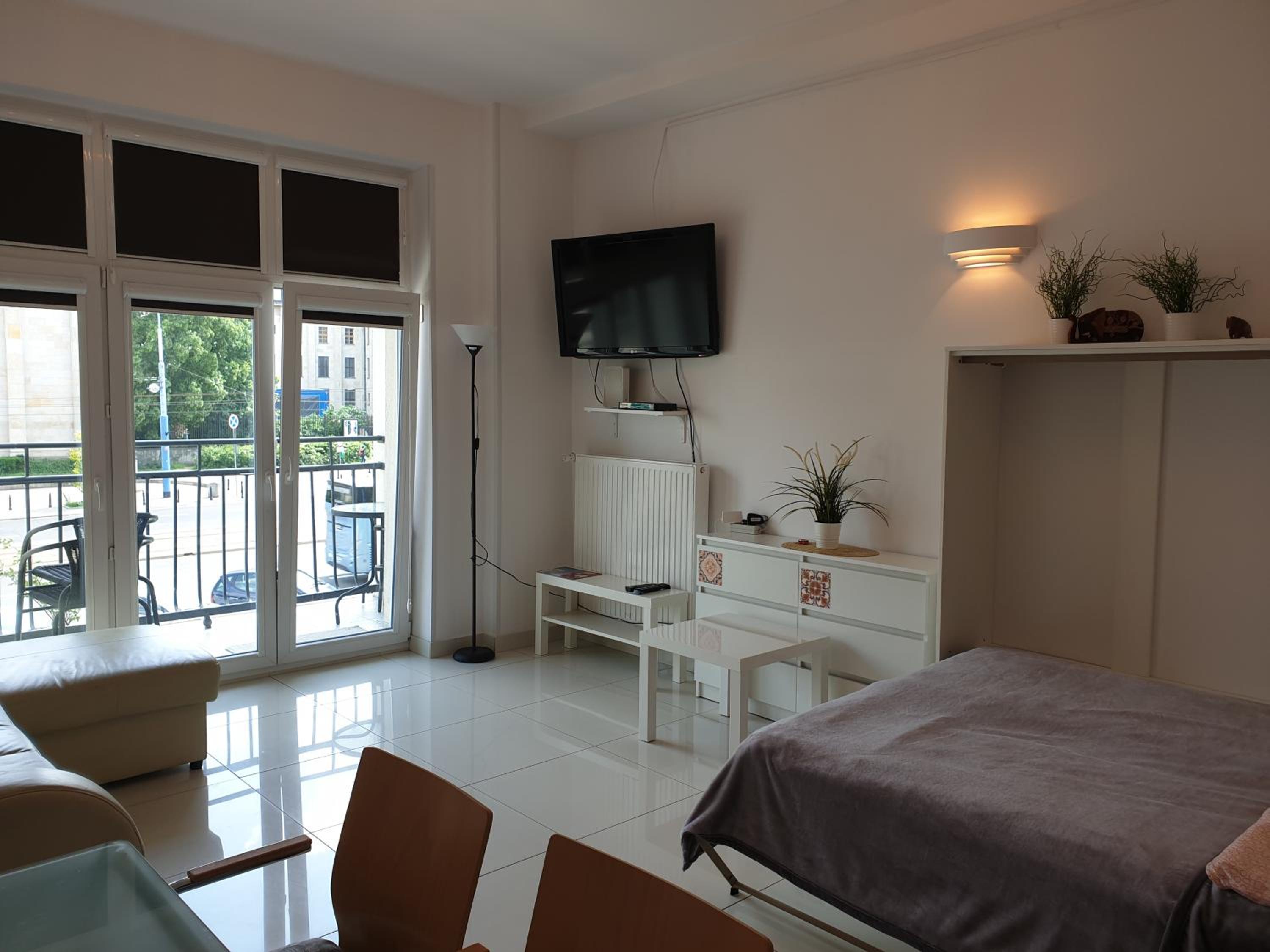 Center Warsaw- Apartamenty Smolna